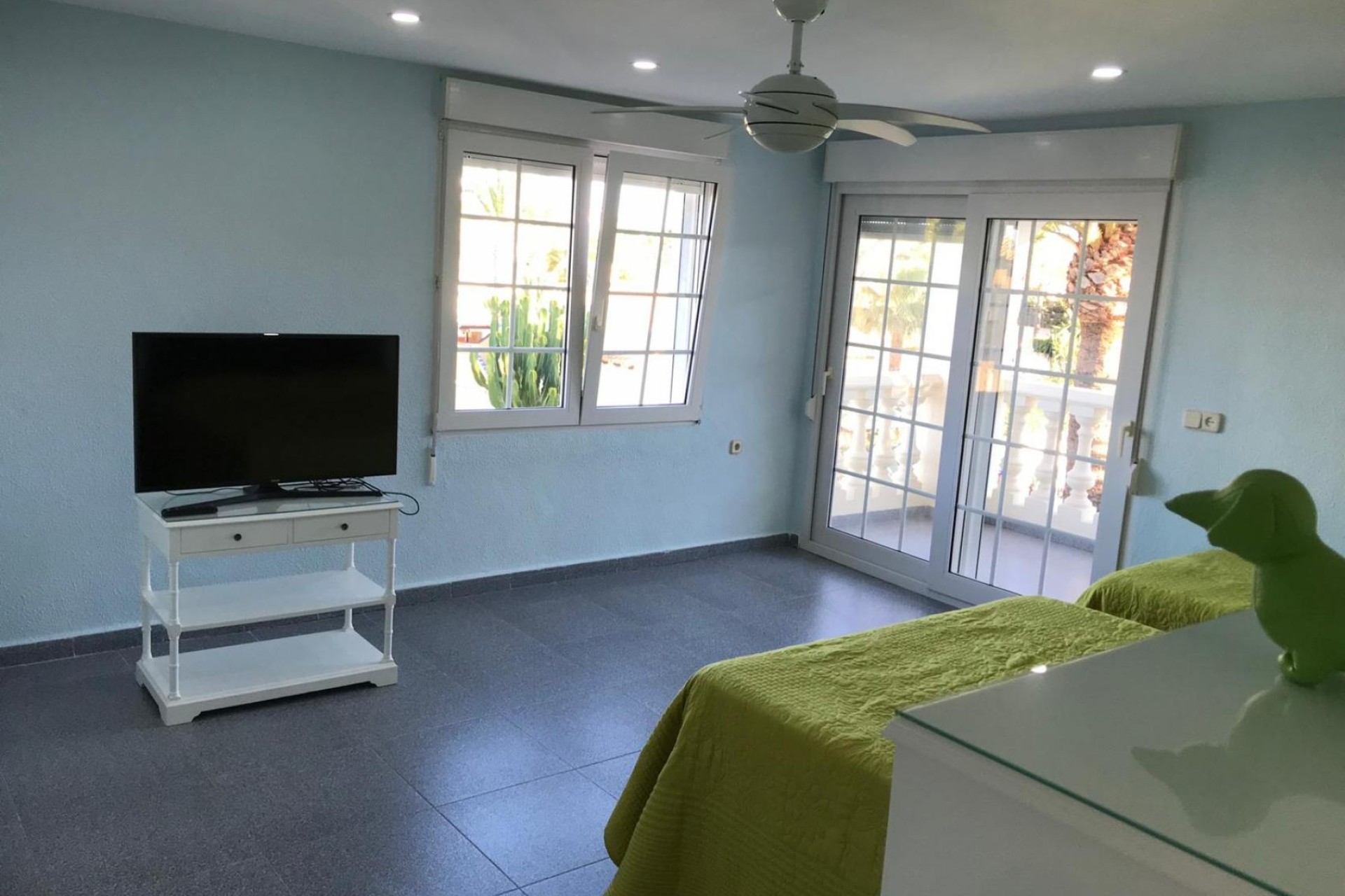 Venta - Chalet Independiente -
Orihuela Costa - Costa Blanca
