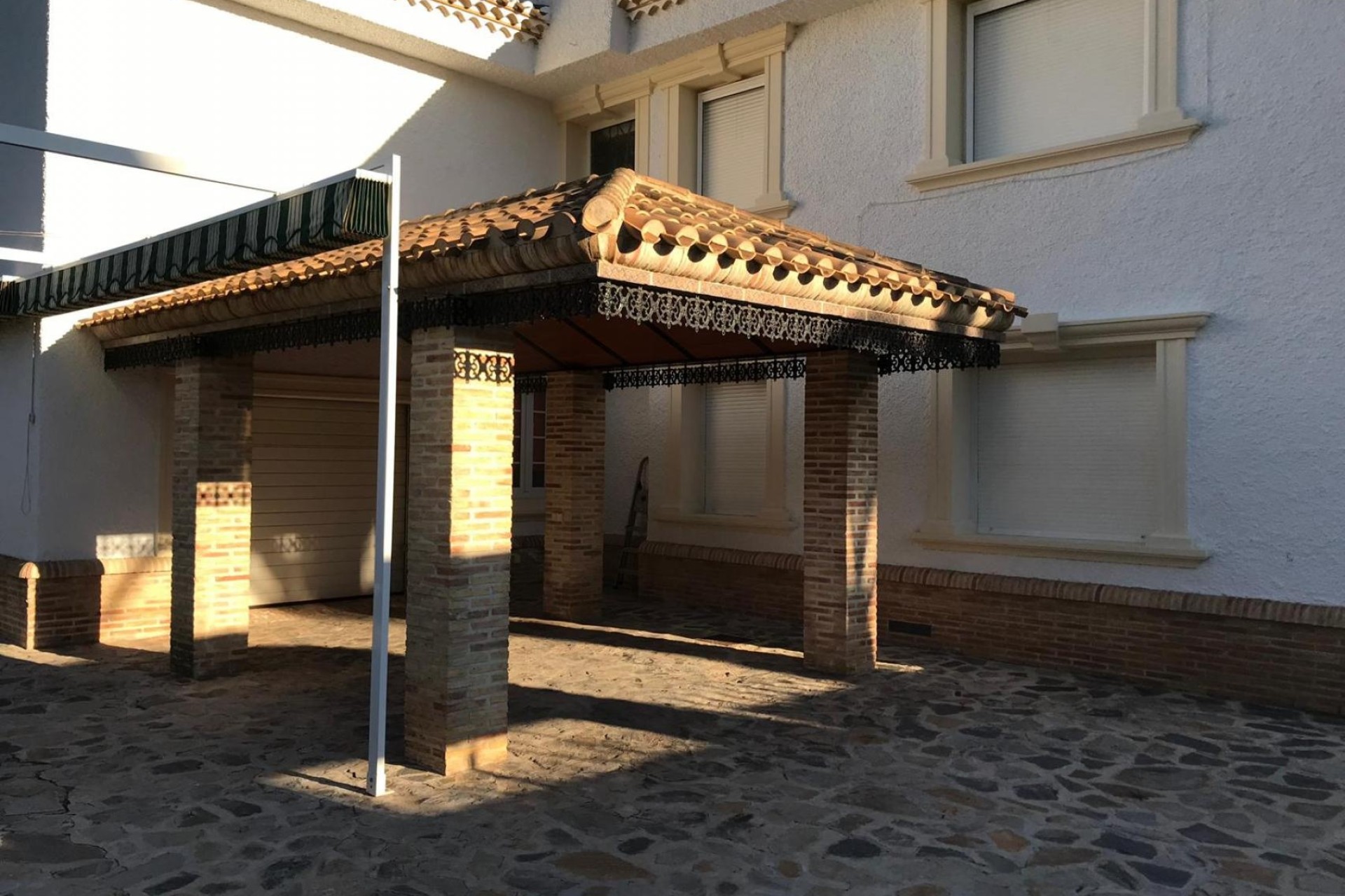 Venta - Chalet Independiente -
Orihuela Costa - Costa Blanca