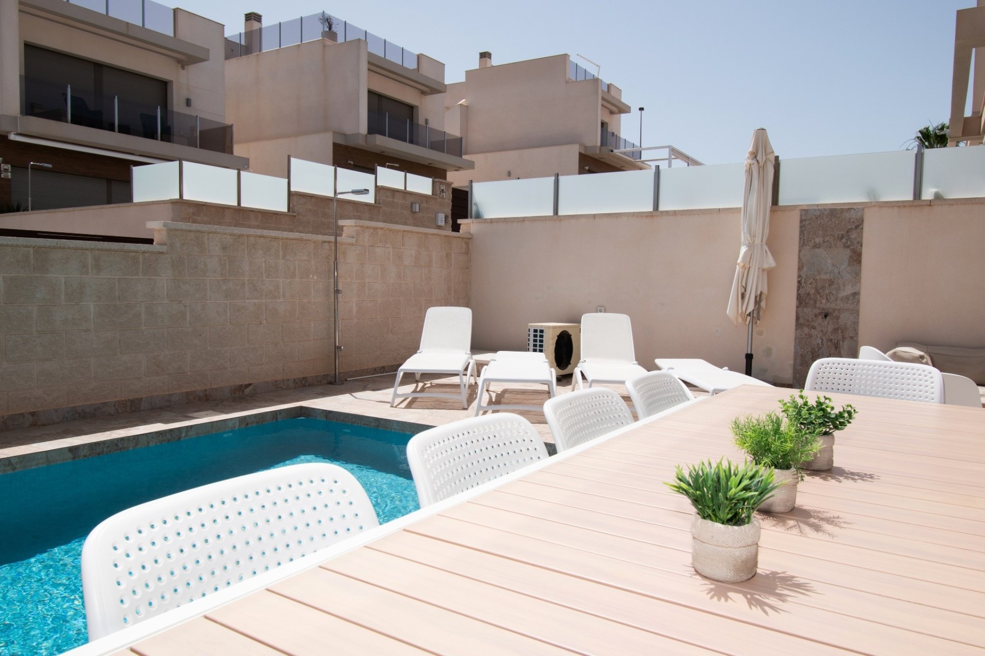 Venta - Chalet Independiente -
Orihuela Costa - Costa Blanca