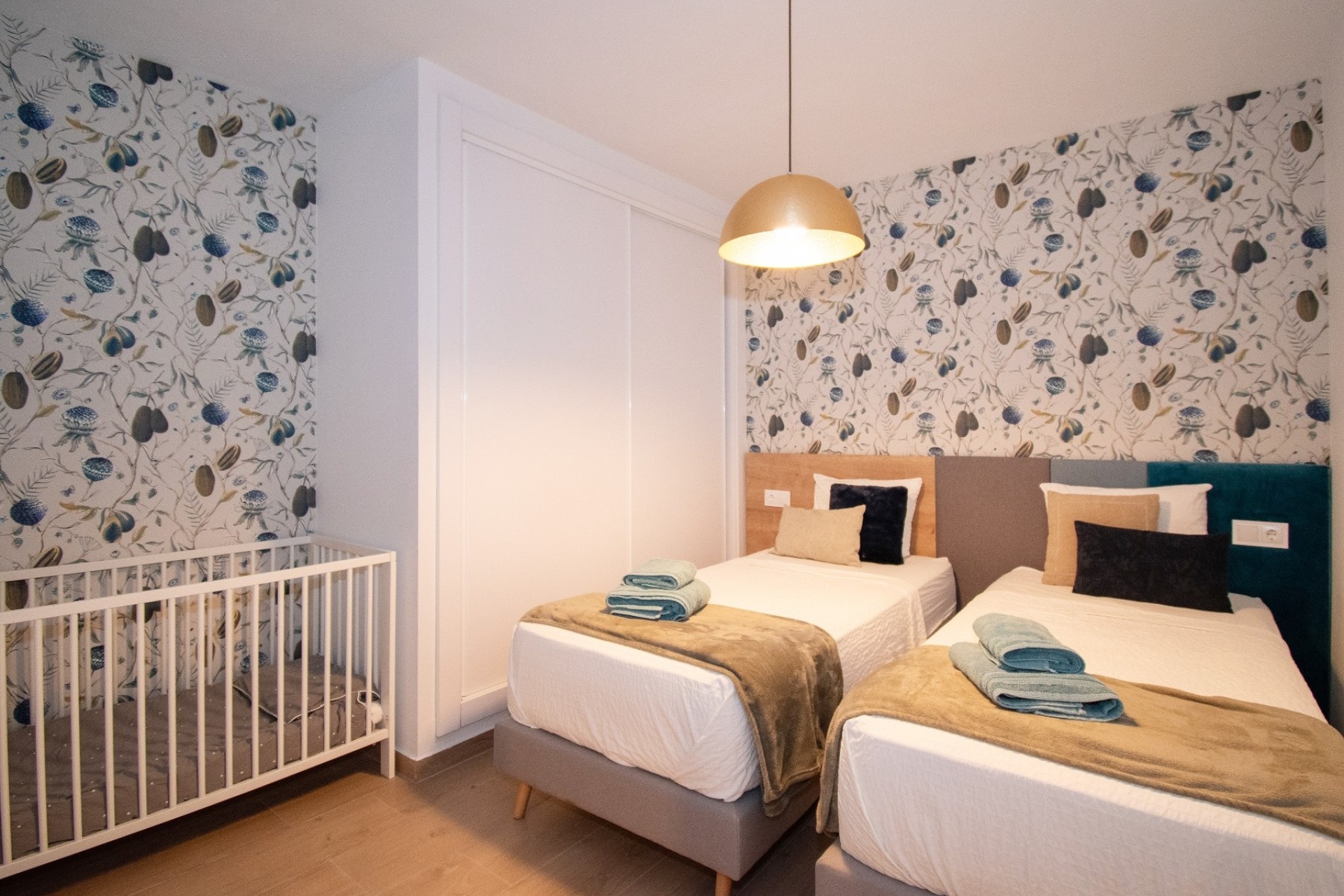 Venta - Chalet Independiente -
Orihuela Costa - Costa Blanca
