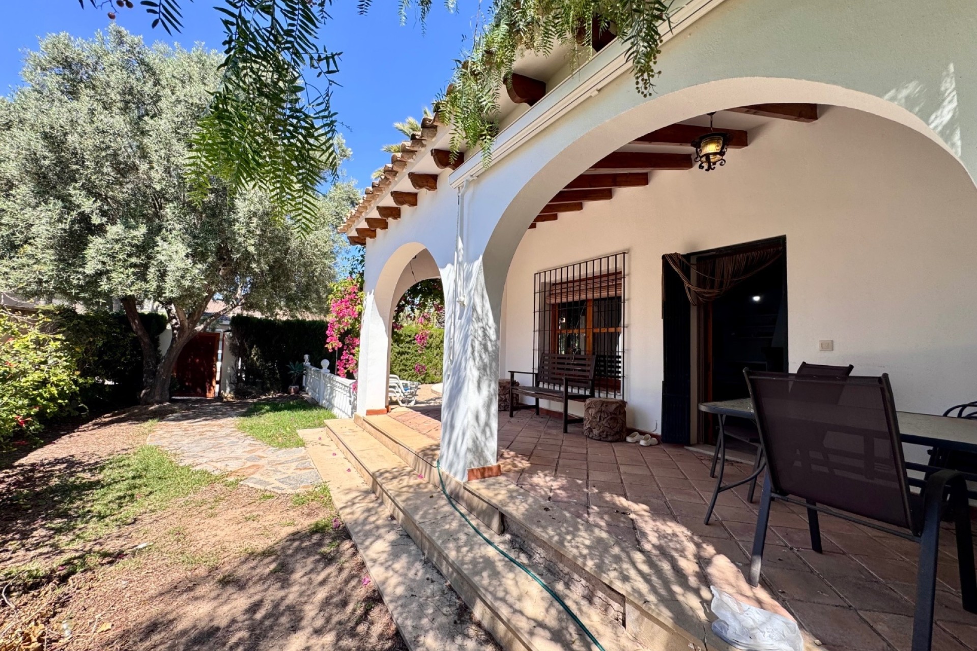Venta - Chalet Independiente -
Orihuela Costa - Costa Blanca