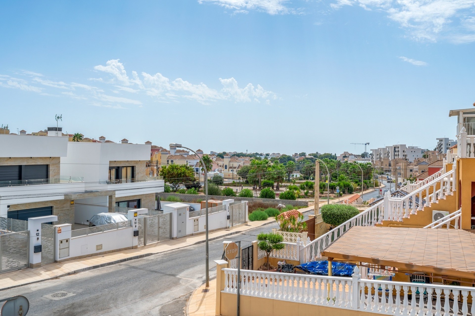 Venta - Chalet Independiente -
Orihuela Costa - El Galan