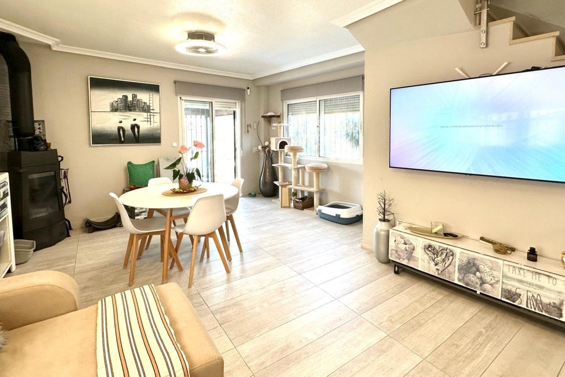 Venta - Chalet Independiente -
Orihuela Costa - La Regia