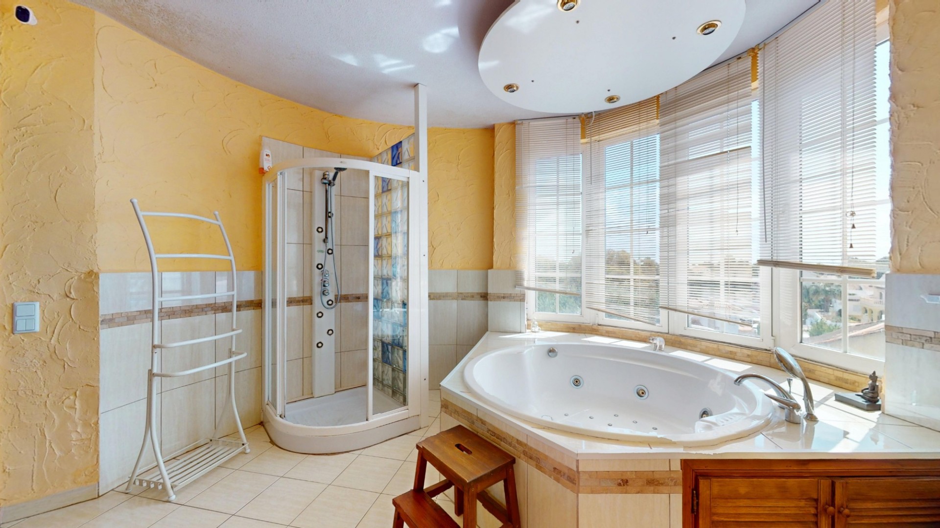 Venta - Chalet Independiente -
Orihuela Costa - La Zenia