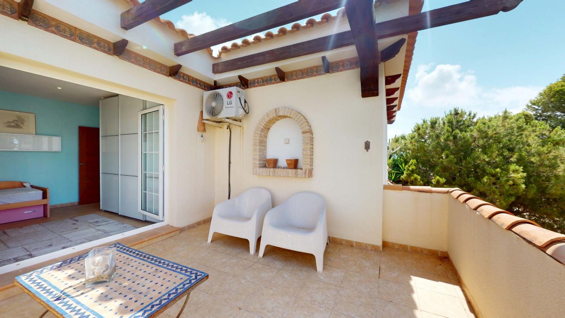 Venta - Chalet Independiente -
Orihuela Costa - La Zenia