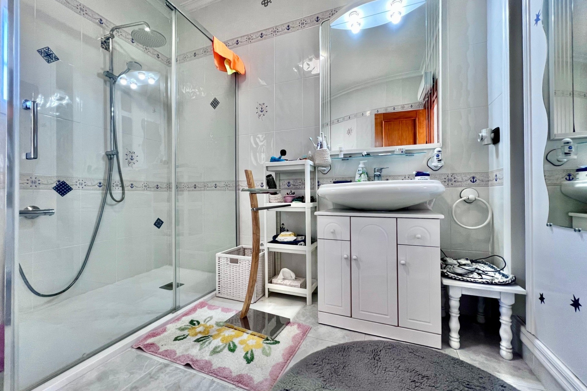 Venta - Chalet Independiente -
Orihuela Costa - La Zenia