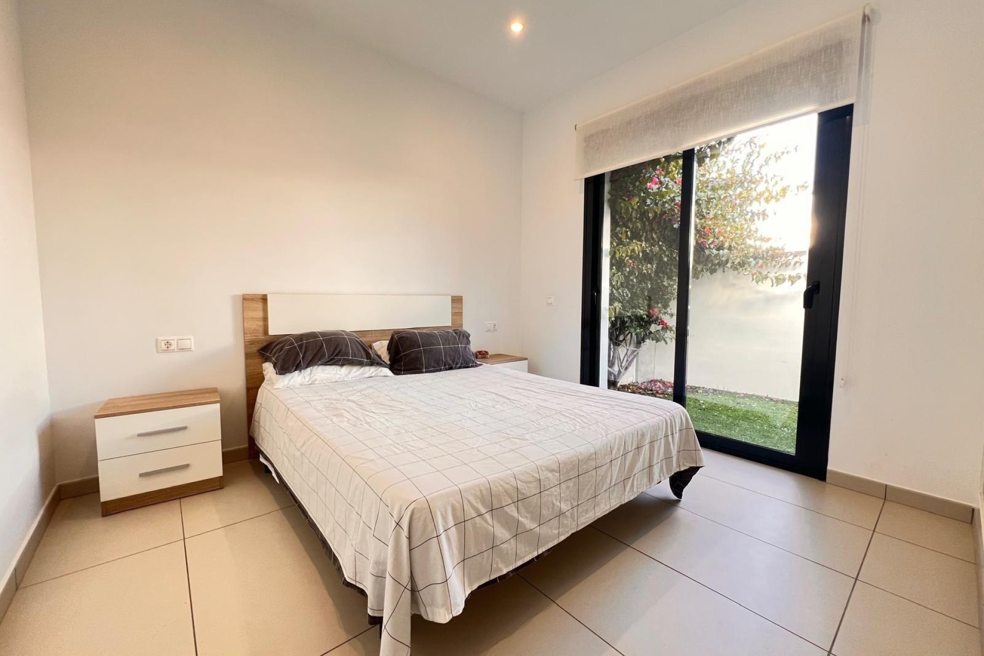 Venta - Chalet Independiente -
Orihuela Costa - Lomas de Cabo Roig