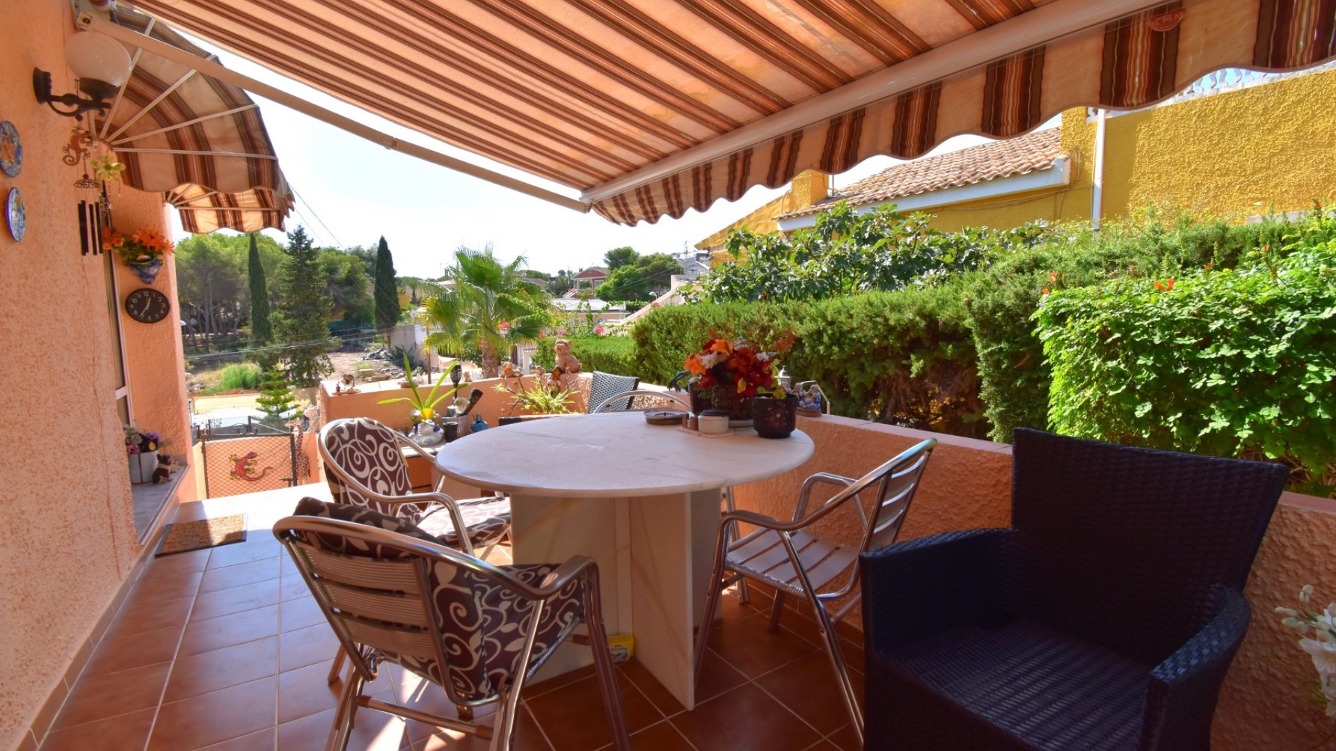 Venta - Chalet Independiente -
Orihuela Costa - Los Balcones