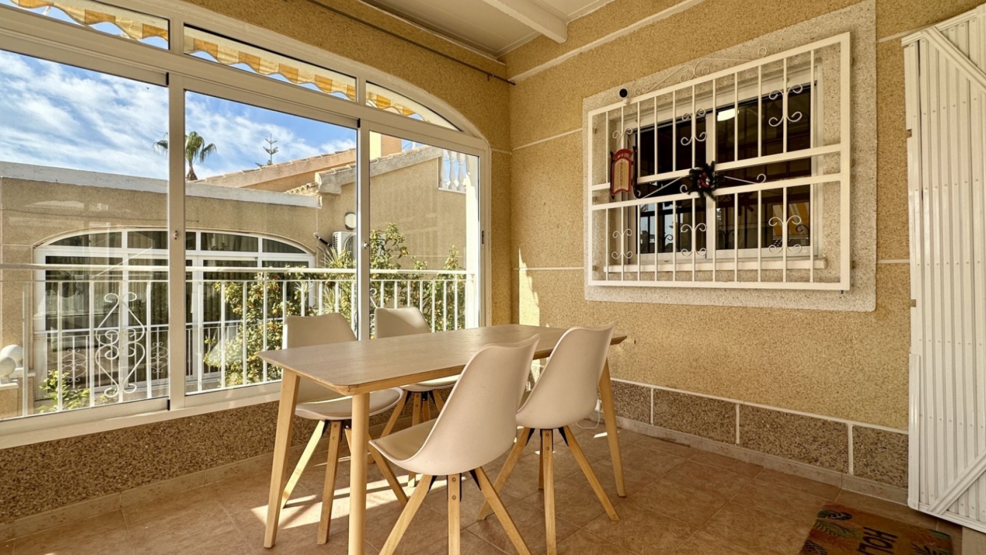 Venta - Chalet Independiente -
Orihuela Costa - Los Dolses