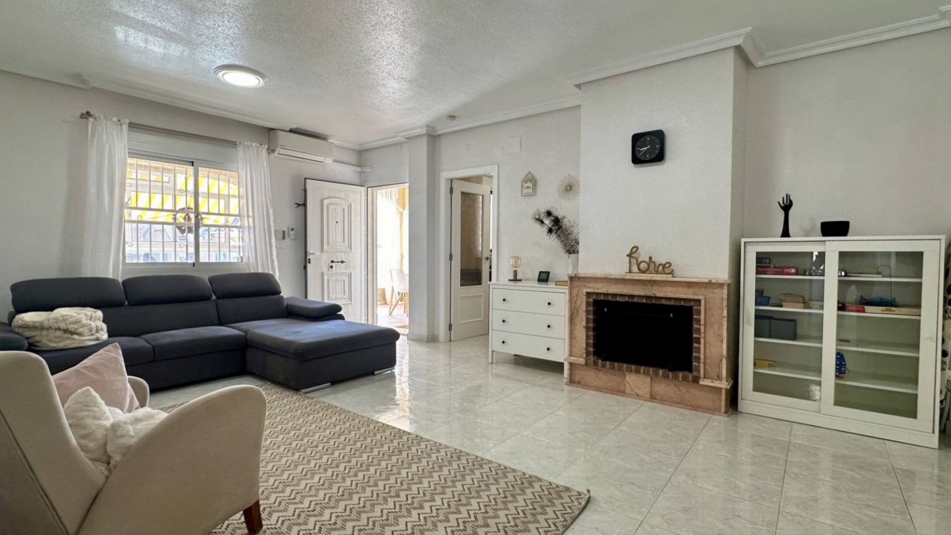 Venta - Chalet Independiente -
Orihuela Costa - Los Dolses