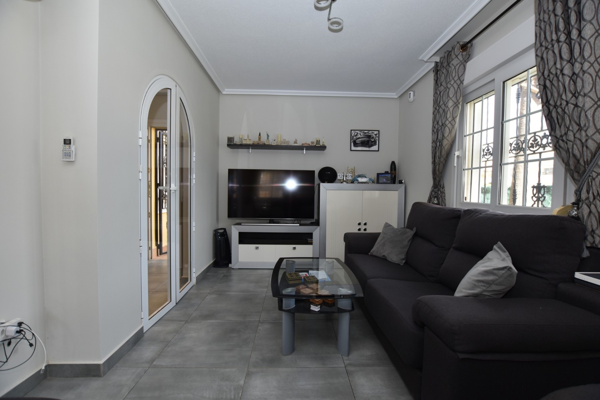 Venta - Chalet Independiente -
Orihuela Costa - Los Dolses