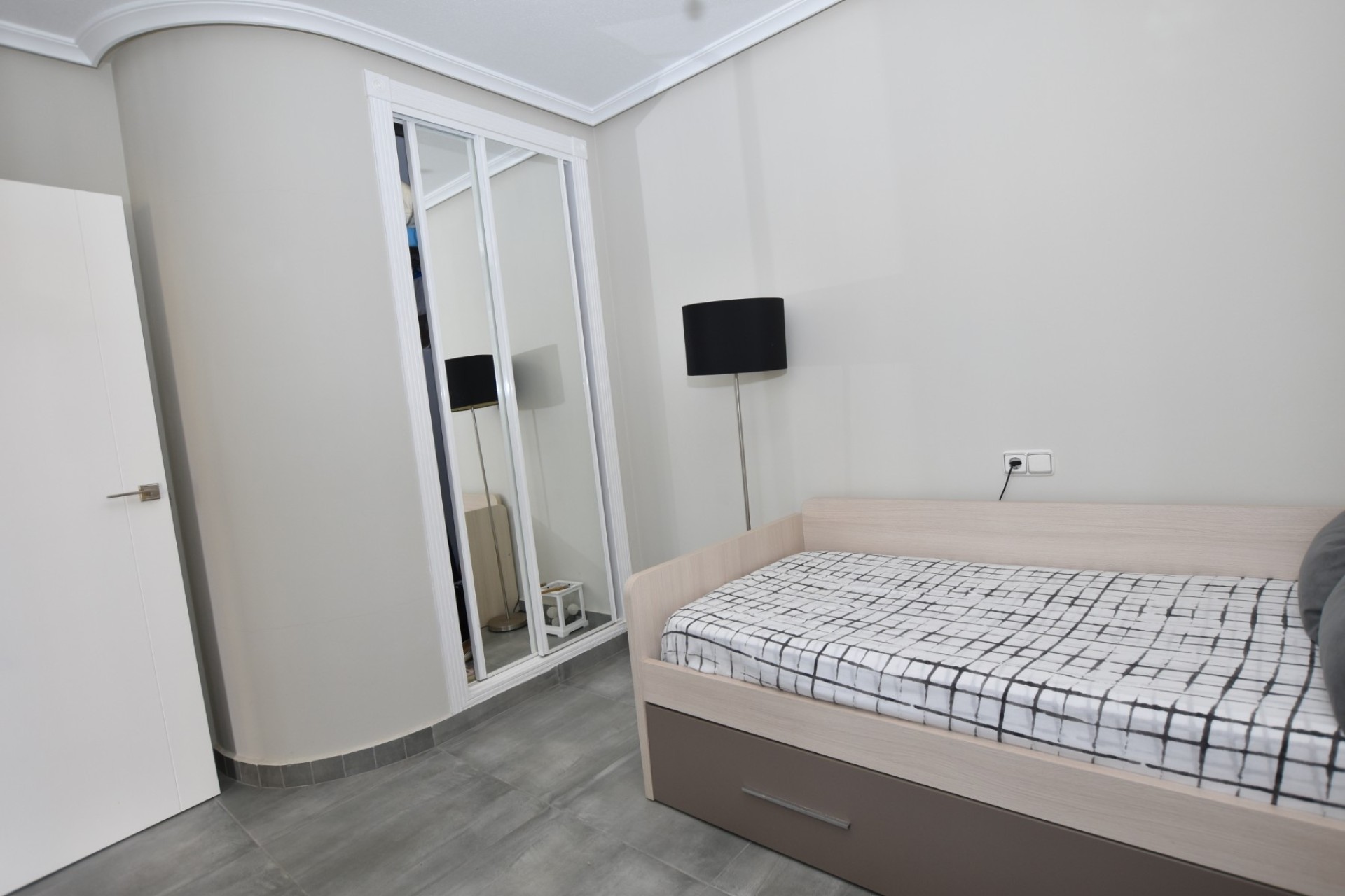 Venta - Chalet Independiente -
Orihuela Costa - Los Dolses