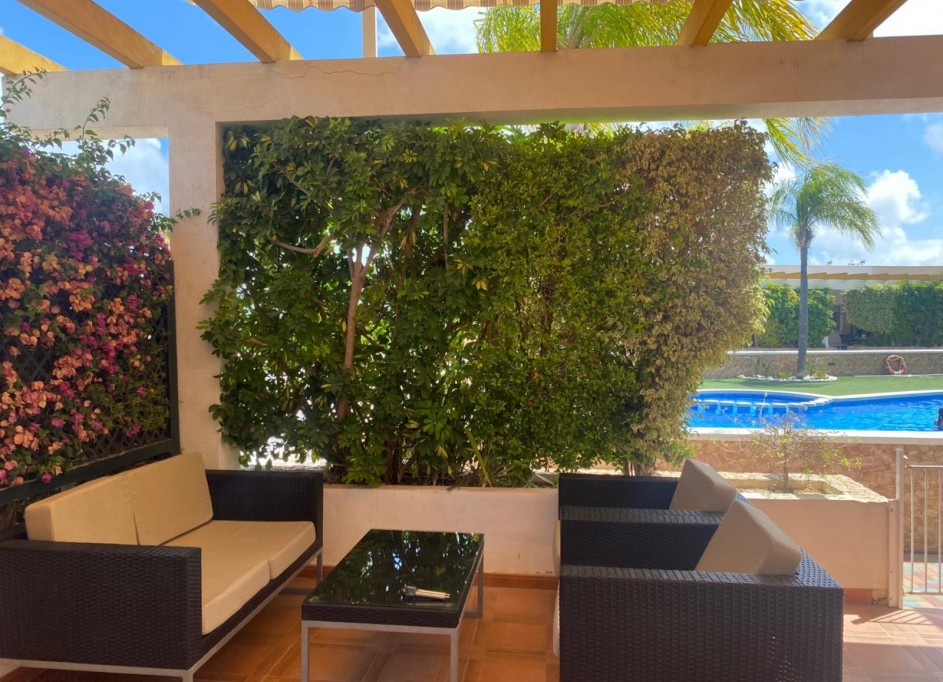 Venta - Chalet Independiente -
Orihuela Costa - Mil Palmeras