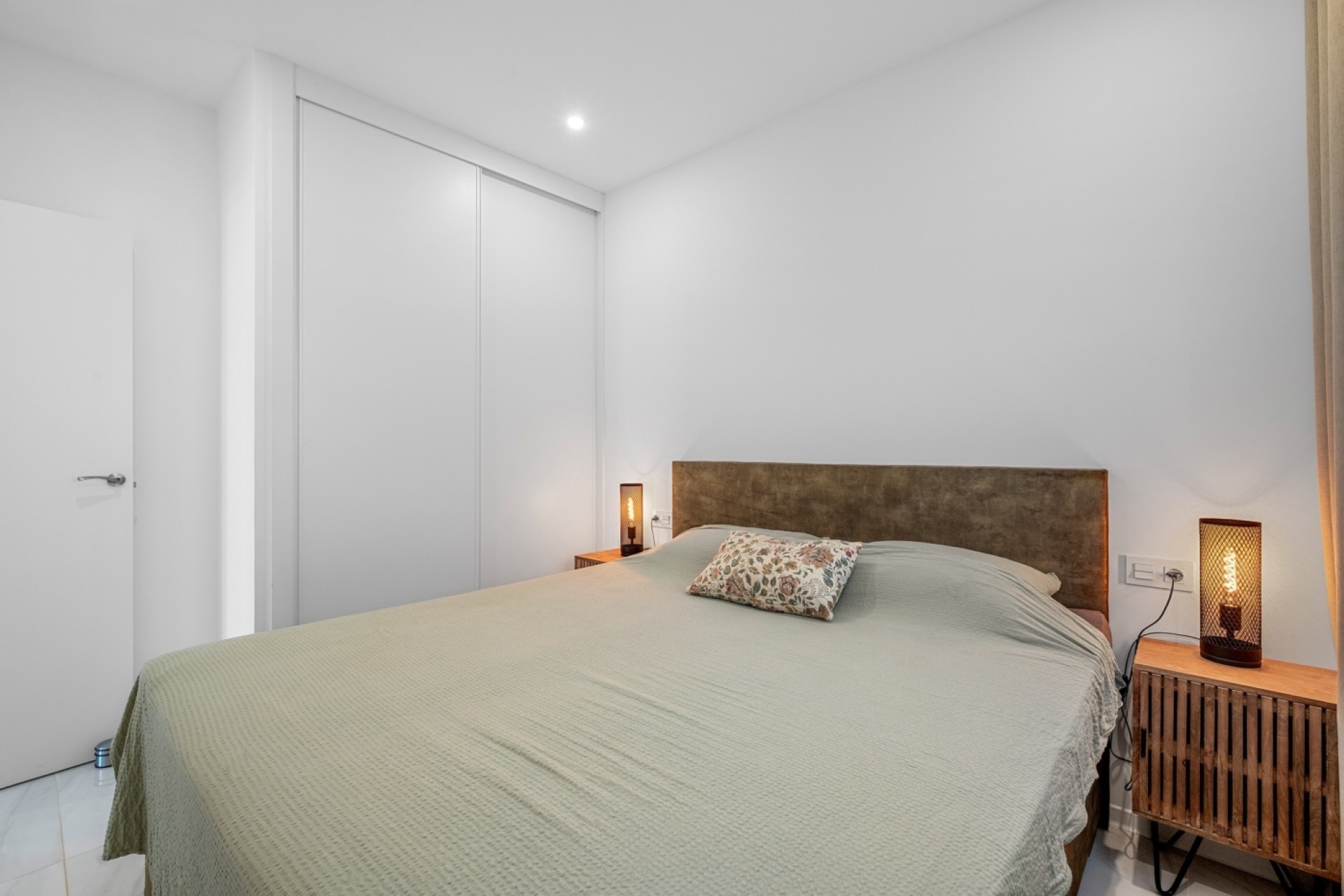 Venta - Chalet Independiente -
Orihuela Costa - Orihuela
