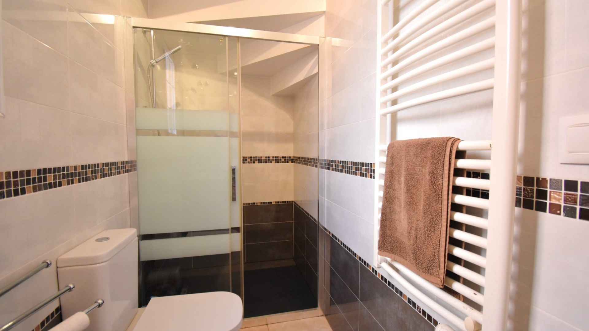 Venta - Chalet Independiente -
Orihuela Costa - Playa Flamenca