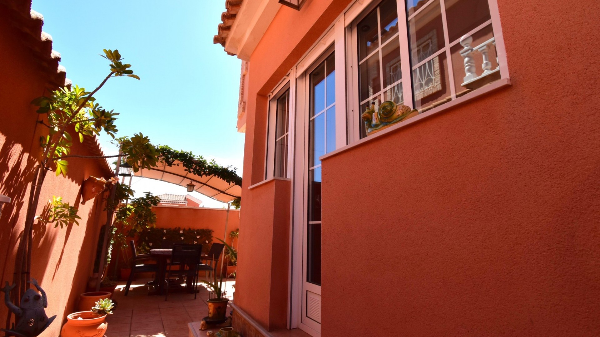 Venta - Chalet Independiente -
Orihuela Costa - Playa Flamenca