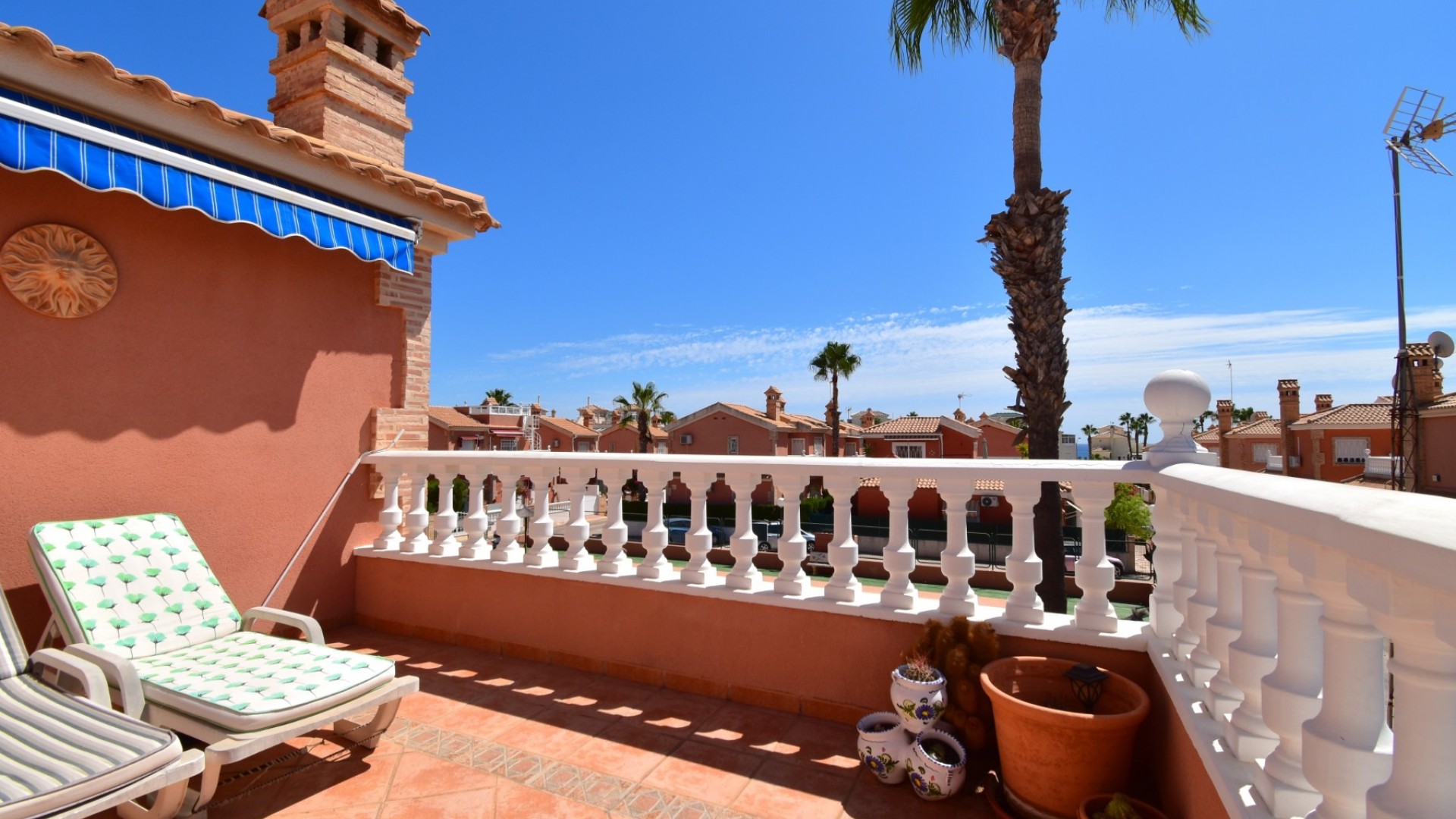 Venta - Chalet Independiente -
Orihuela Costa - Playa Flamenca