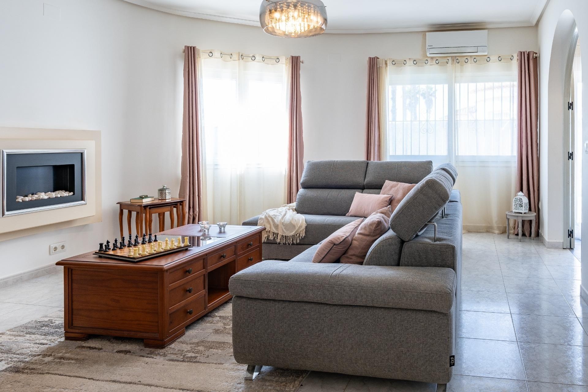 Venta - Chalet Independiente -
Orihuela Costa - Playa Flamenca