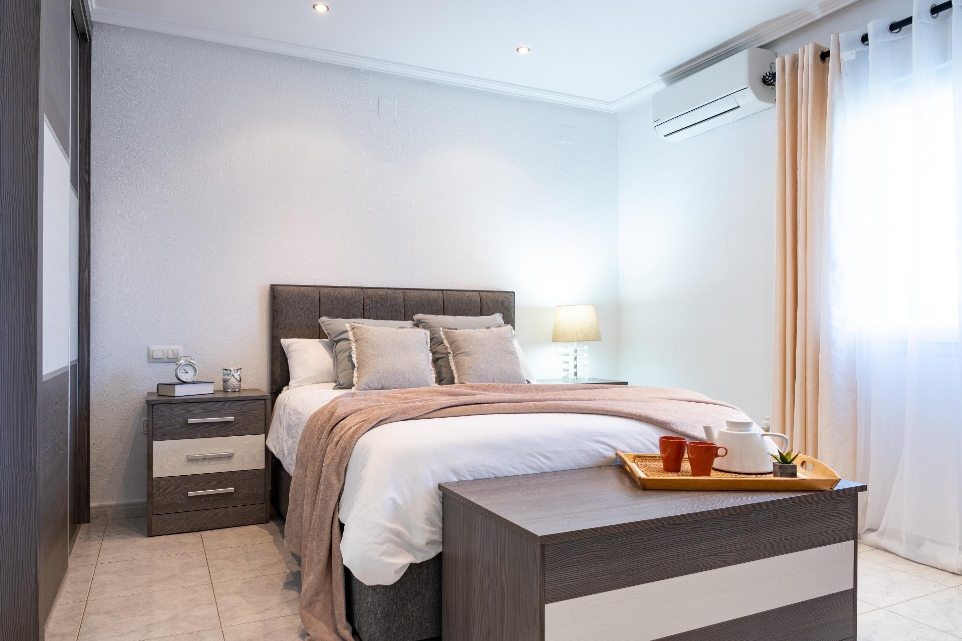 Venta - Chalet Independiente -
Orihuela Costa - Playa Flamenca