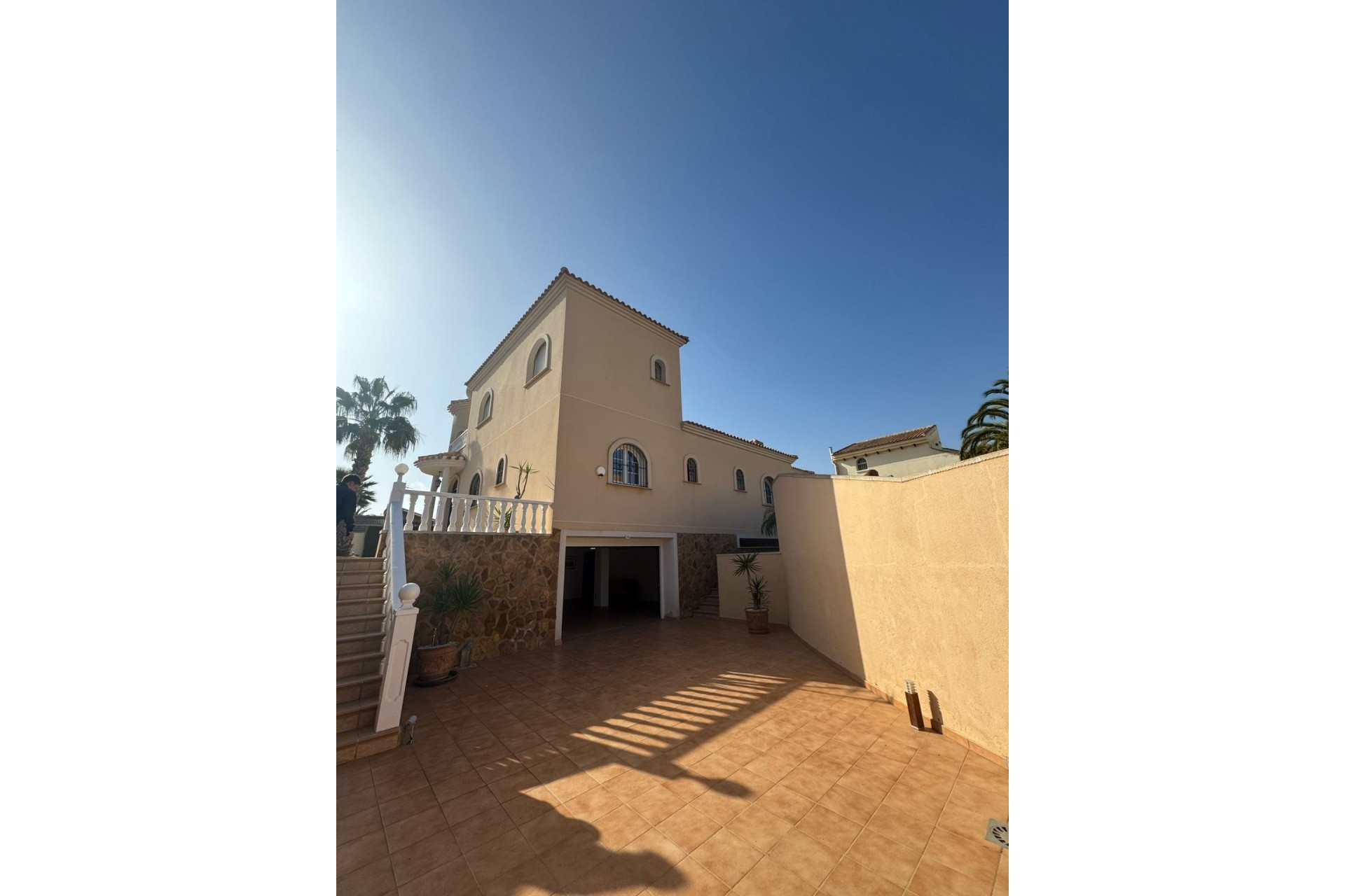 Venta - Chalet Independiente -
Orihuela Costa - Playa Flamenca