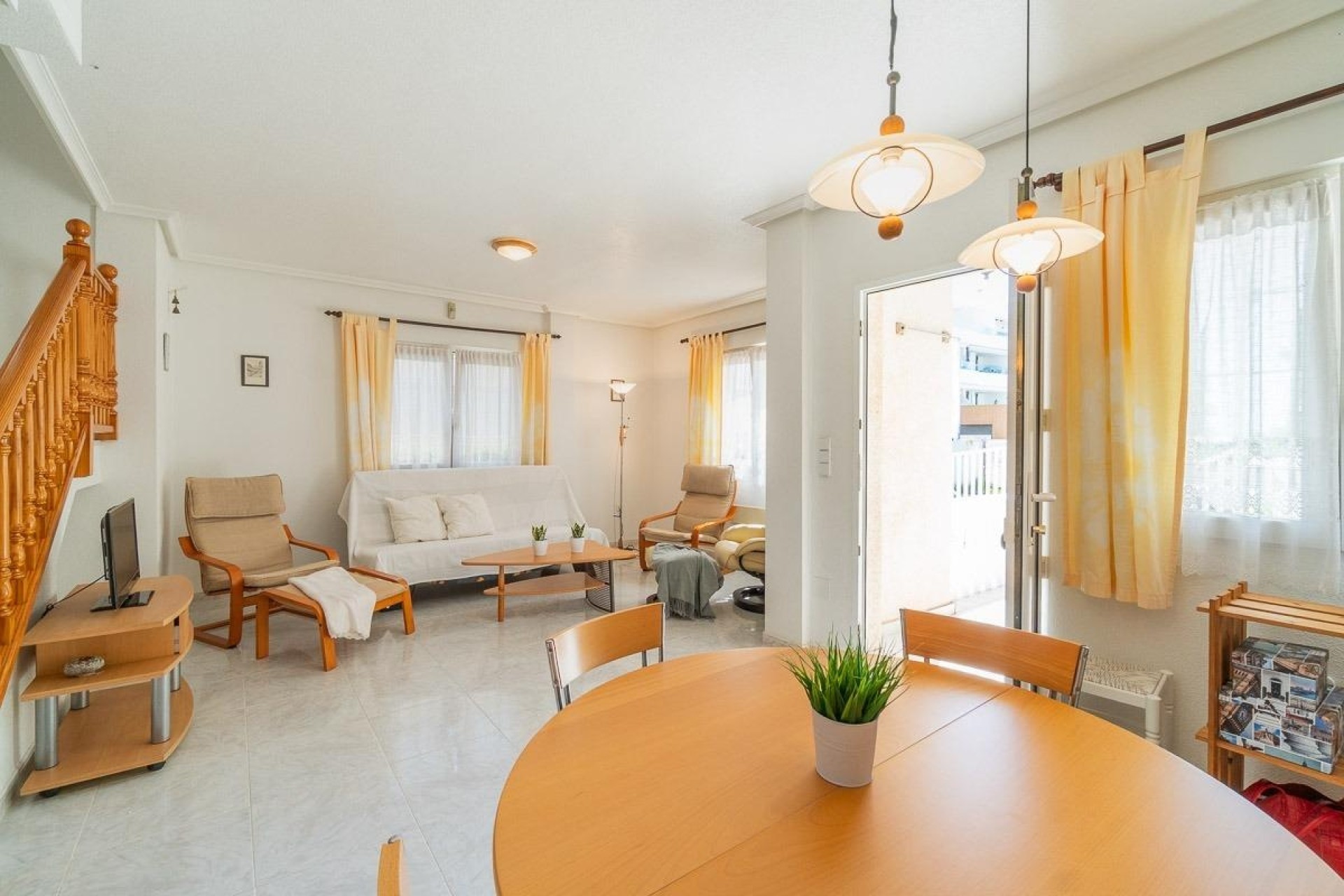 Venta - Chalet Independiente -
Orihuela Costa - Playa Flamenca