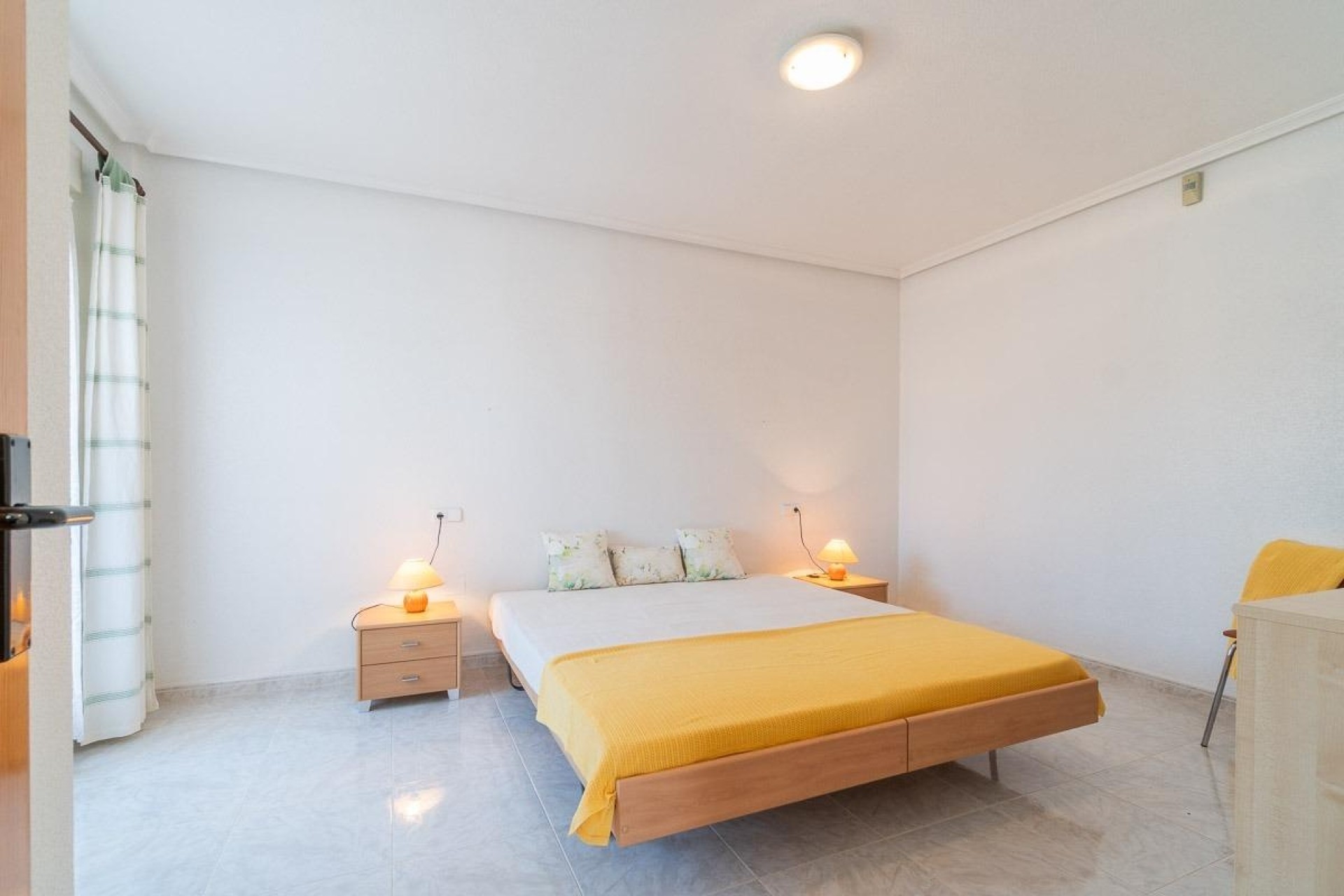 Venta - Chalet Independiente -
Orihuela Costa - Playa Flamenca