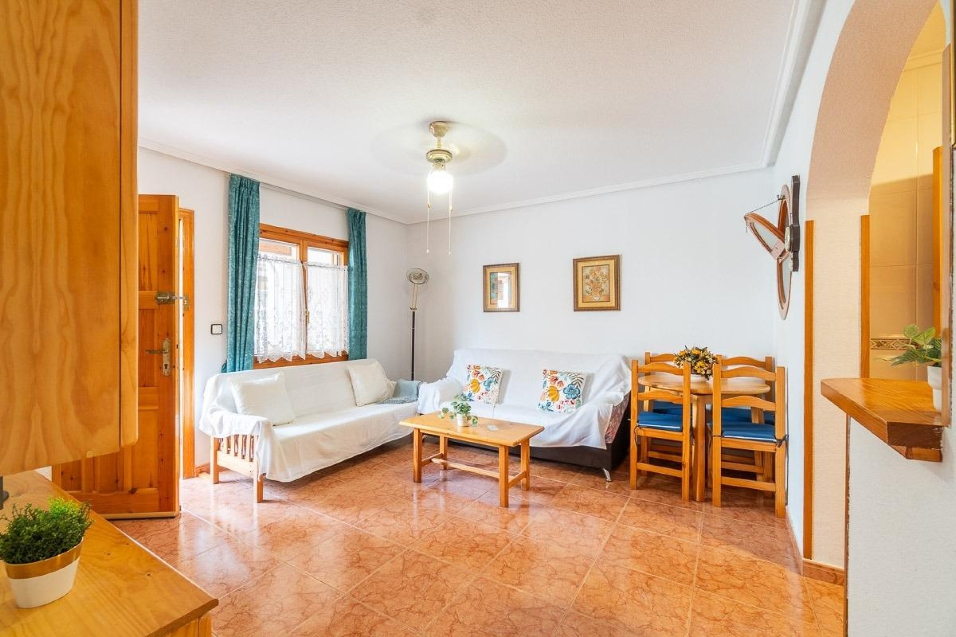 Venta - Chalet Independiente -
Orihuela Costa - Playa Flamenca
