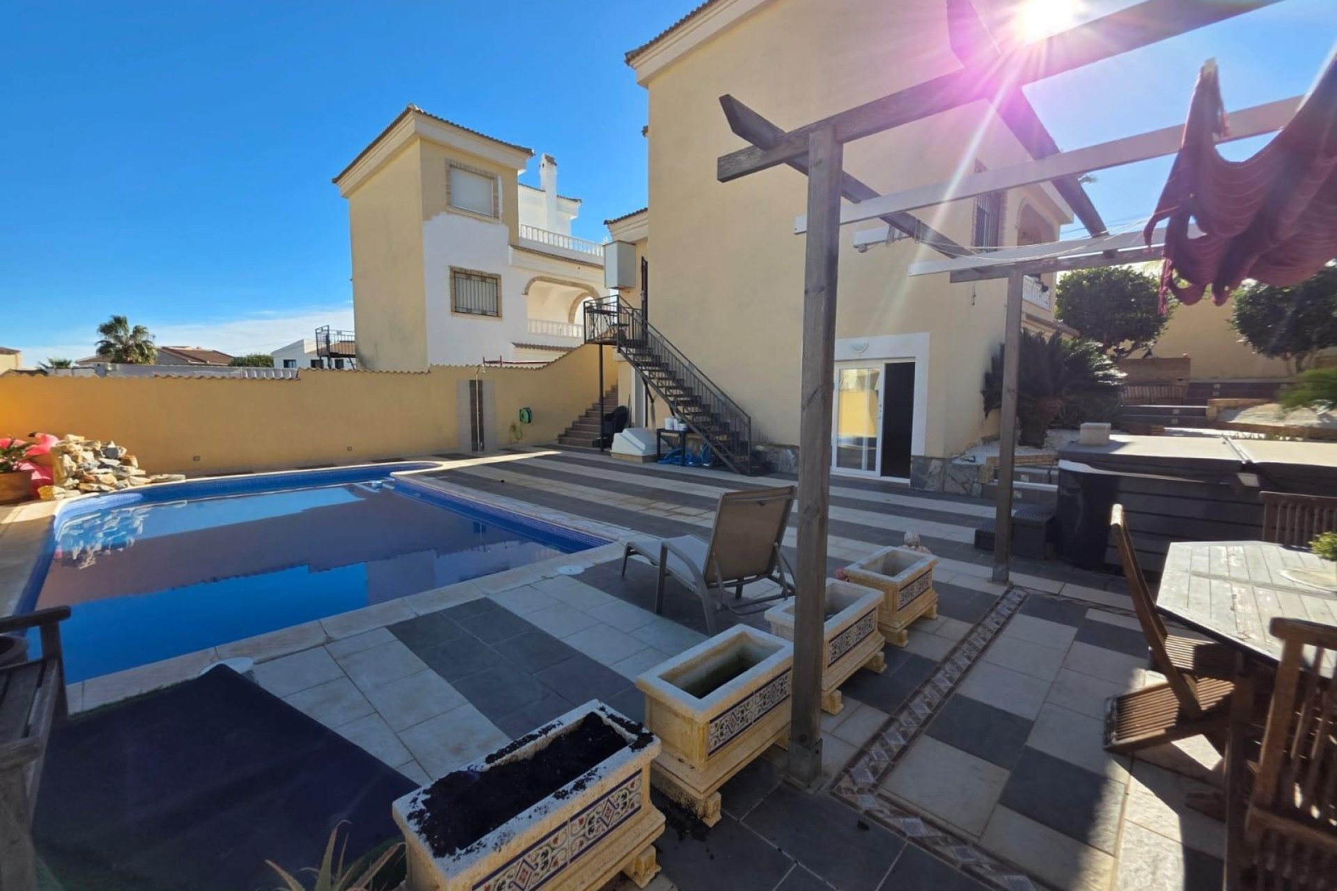 Venta - Chalet Independiente -
Orihuela Costa - Villamartín-Las Filipinas