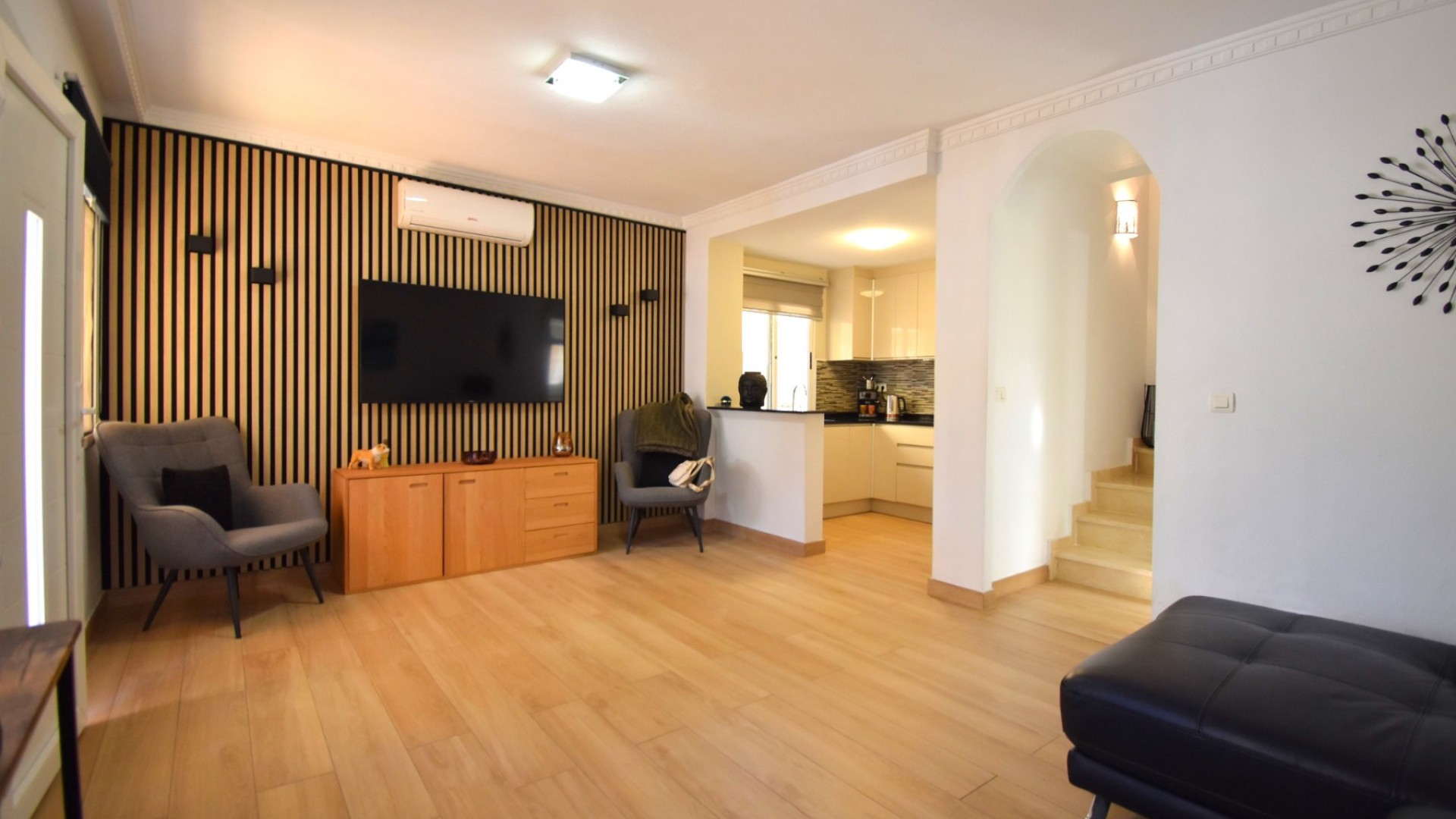 Venta - Chalet Independiente -
Orihuela Costa - Villamartin