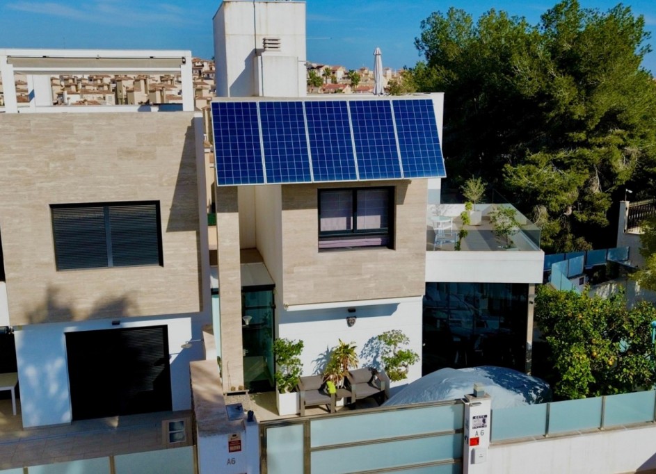 Venta - Chalet Independiente -
Orihuela Costa - Villamartín