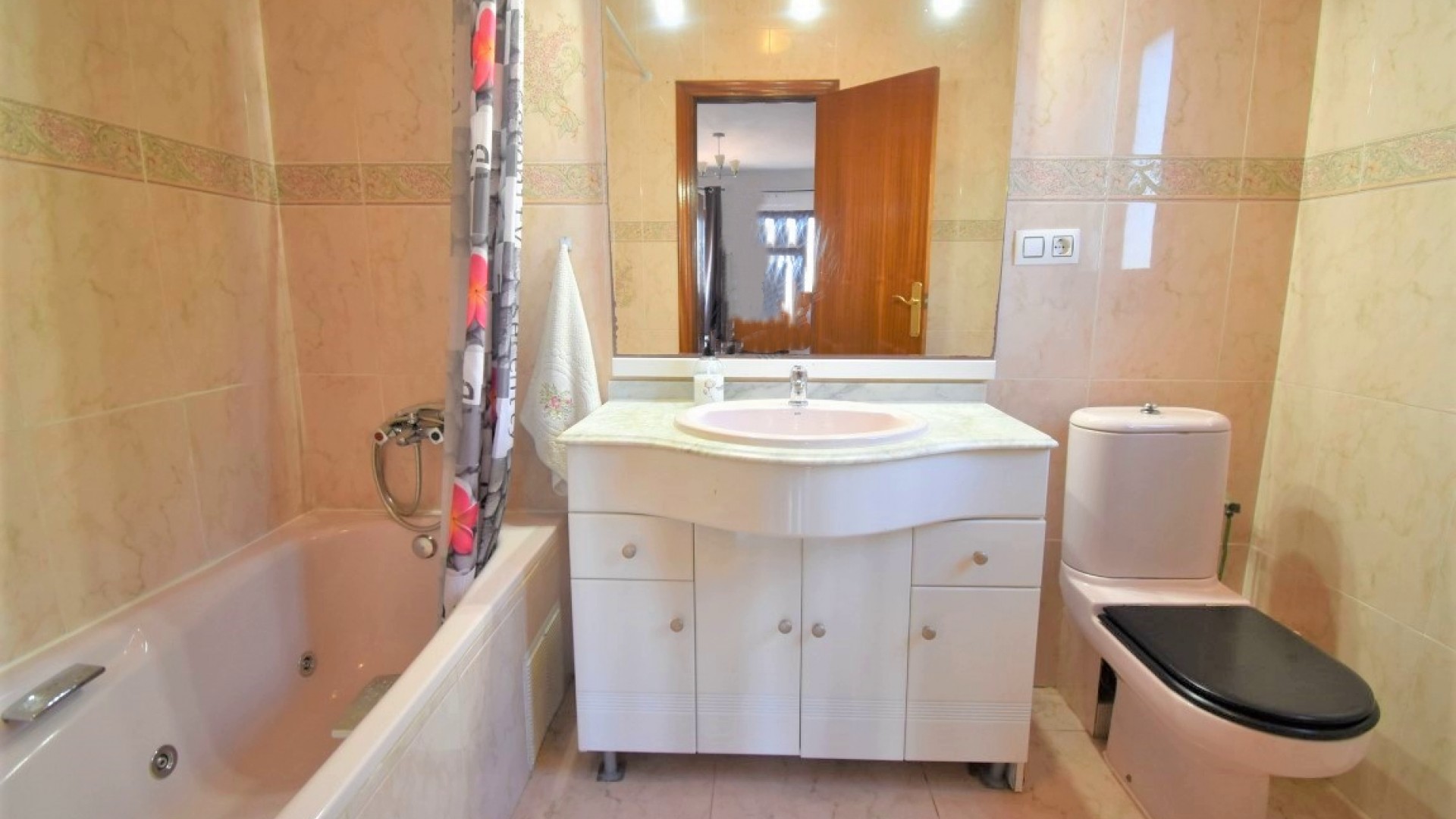 Venta - Chalet Independiente -
Orihuela Costa - Villamartin