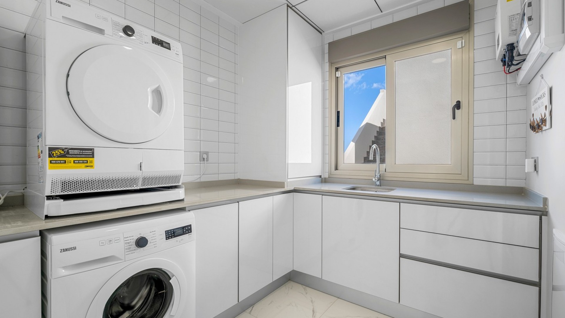 Venta - Chalet Independiente -
Orihuela Costa - Villamartin*