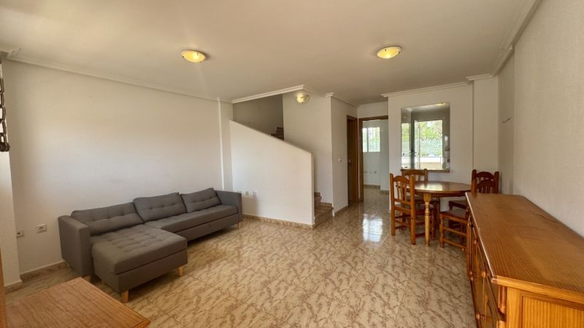 Venta - Chalet Independiente -
Orihuela Costa