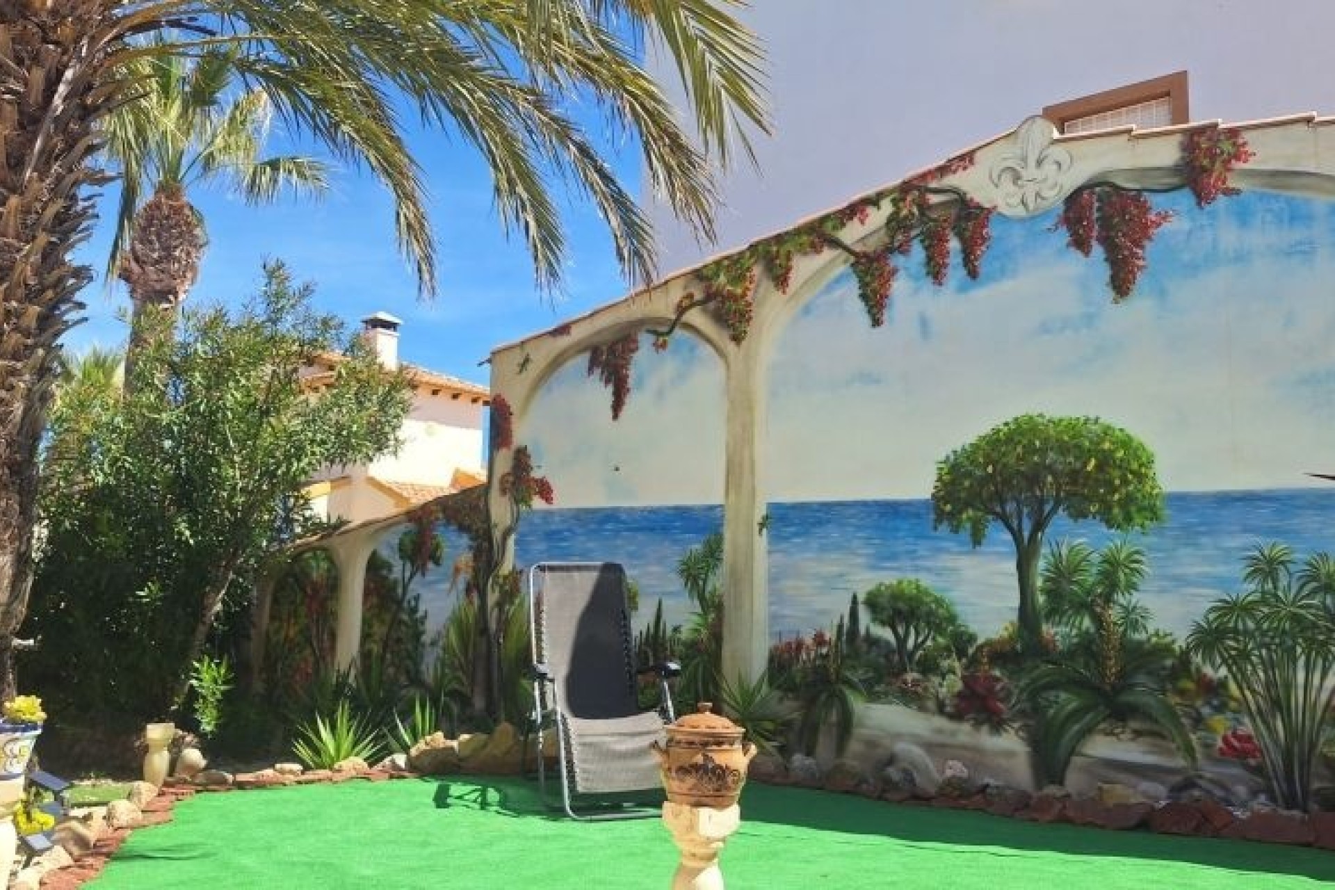 Venta - Chalet Independiente -
Orihuela Costa