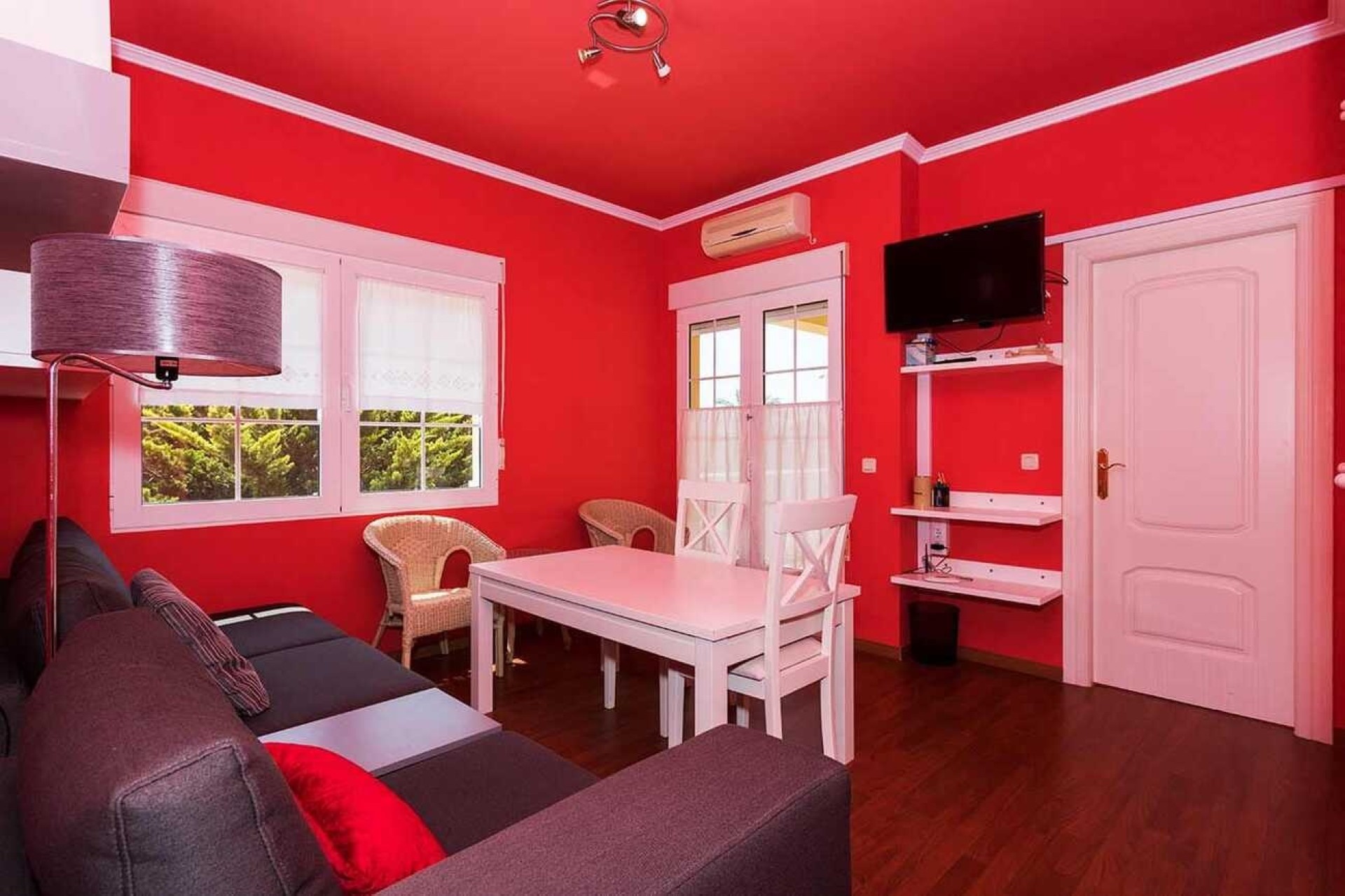 Venta - Chalet Independiente -
Orihuela Costa