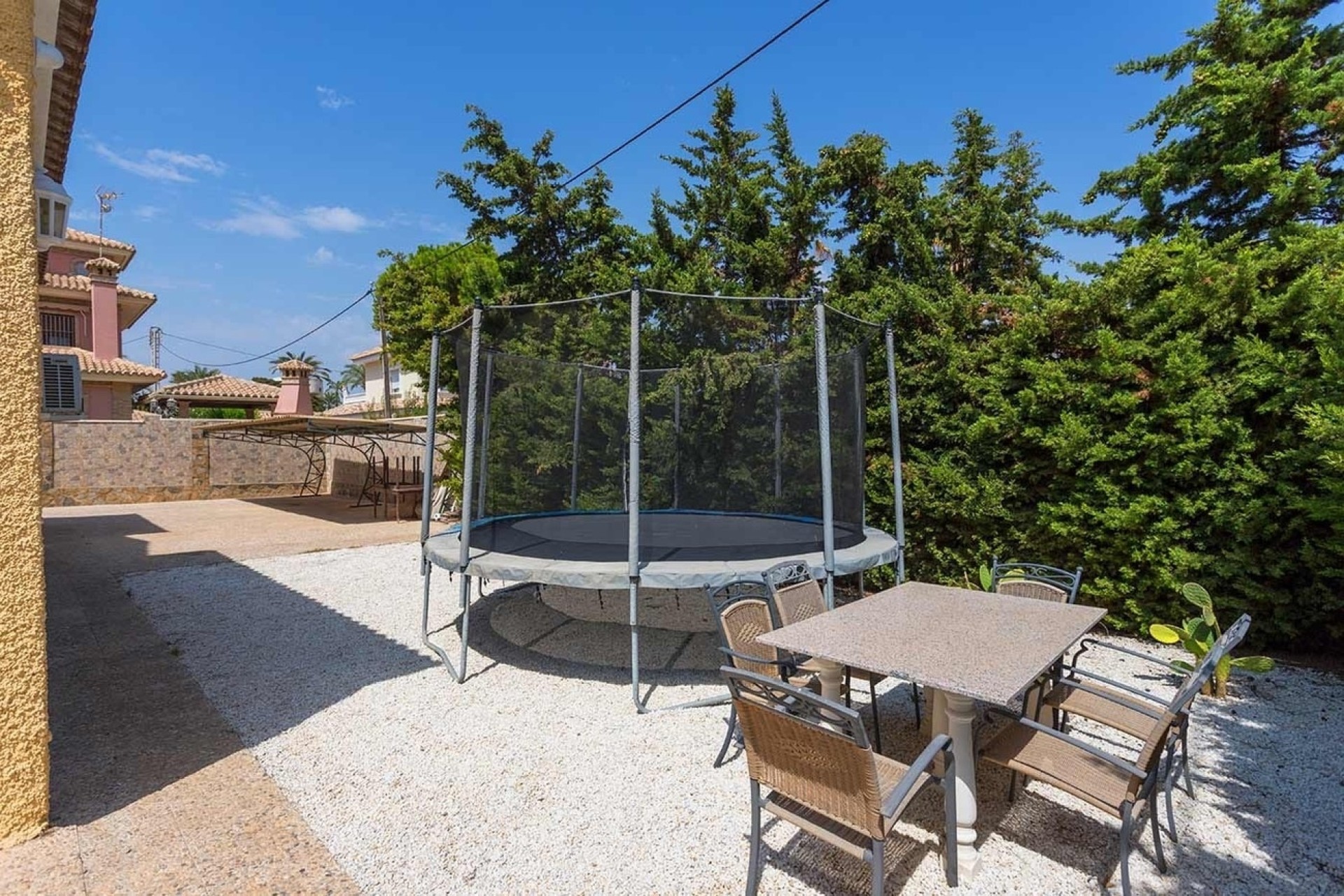 Venta - Chalet Independiente -
Orihuela Costa