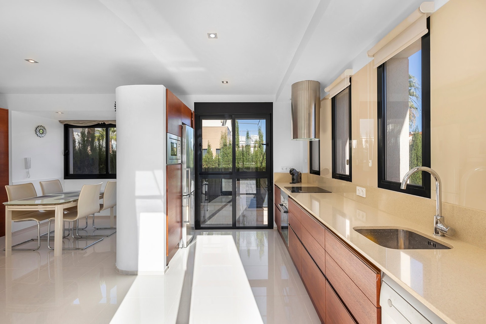 Venta - Chalet Independiente -
Orihuela Costa