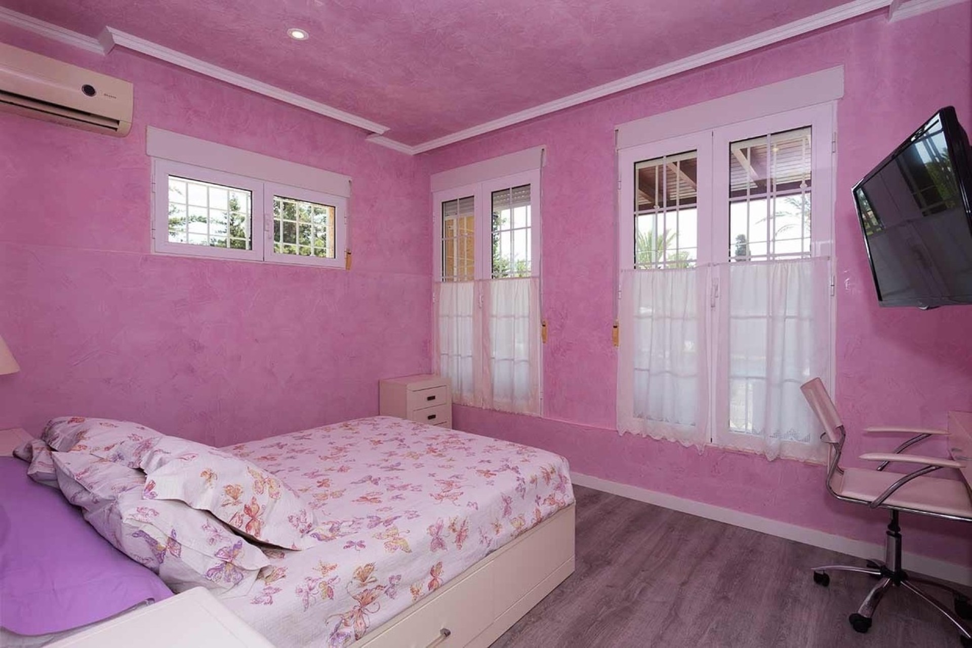 Venta - Chalet Independiente -
Orihuela Costa