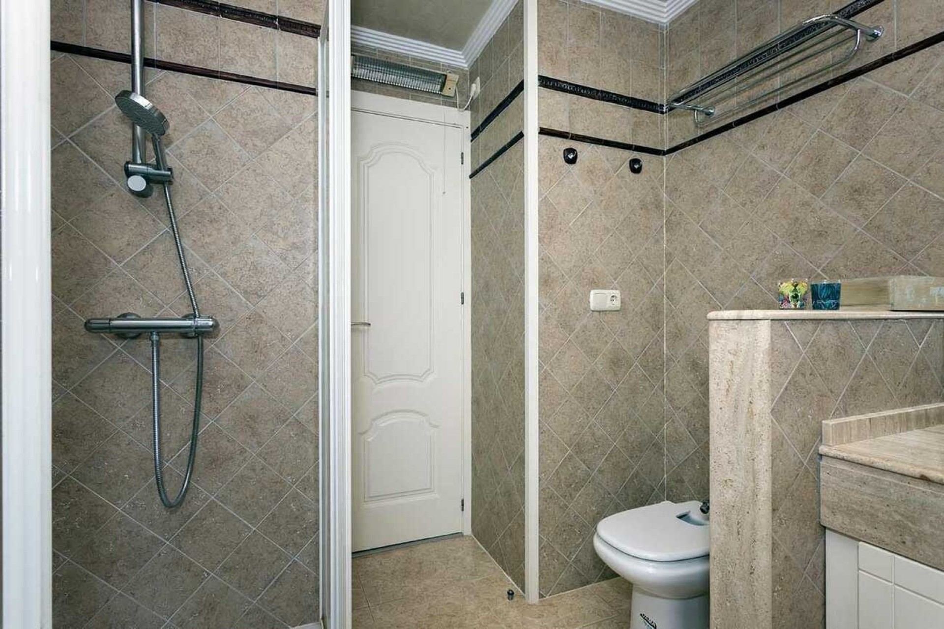 Venta - Chalet Independiente -
Orihuela Costa