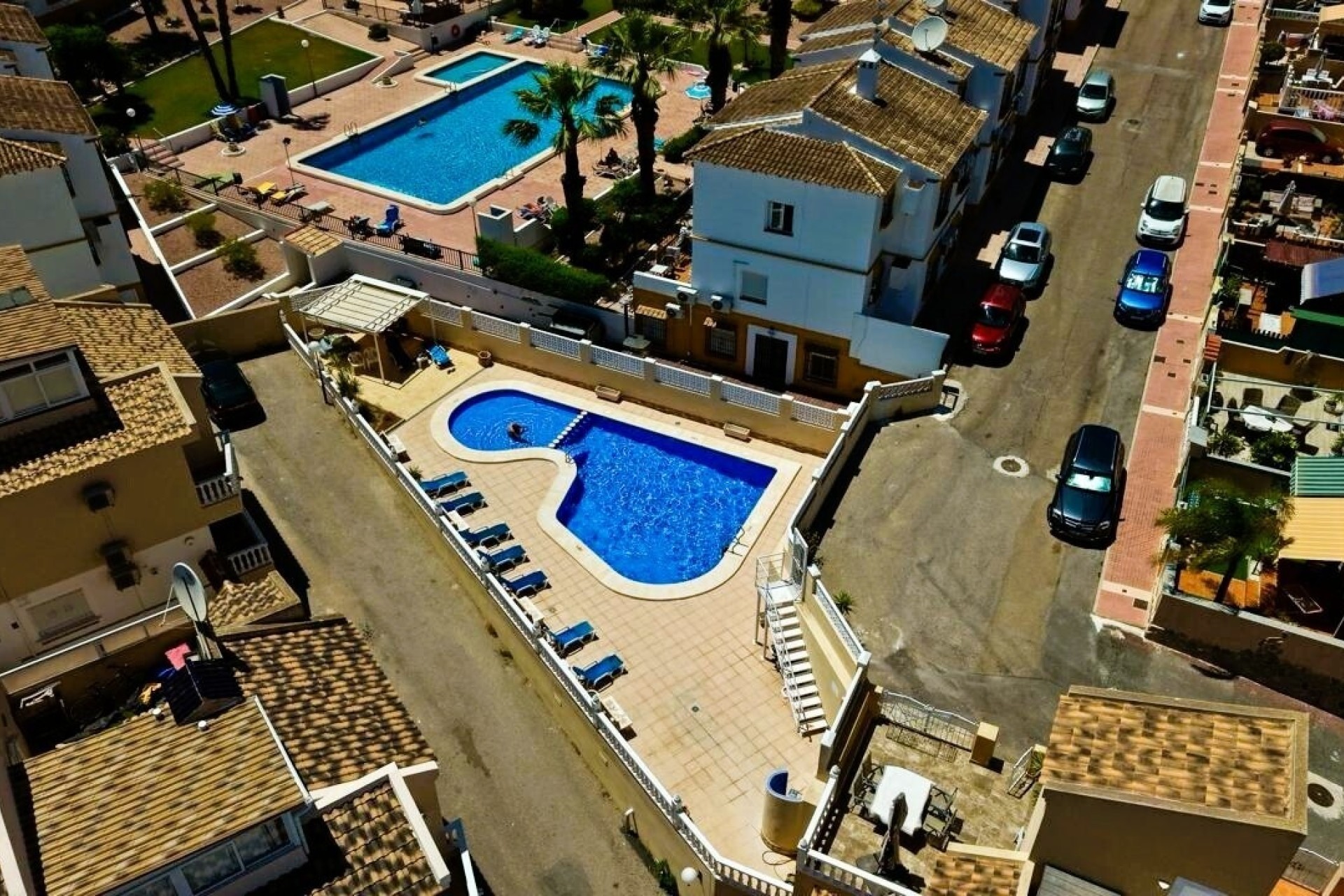 Venta - Chalet Independiente -
Orihuela Costa