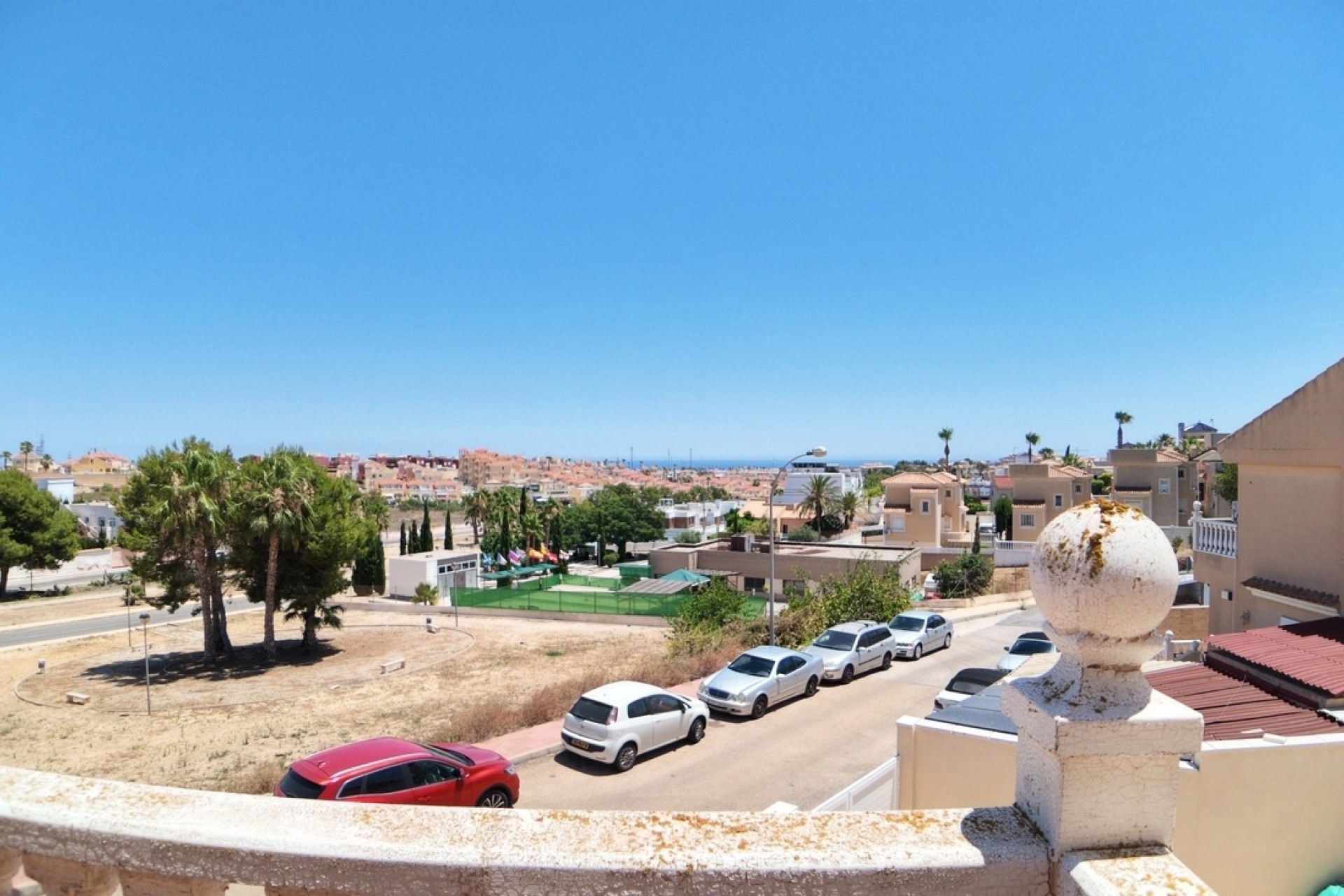 Venta - Chalet Independiente -
Orihuela Costa