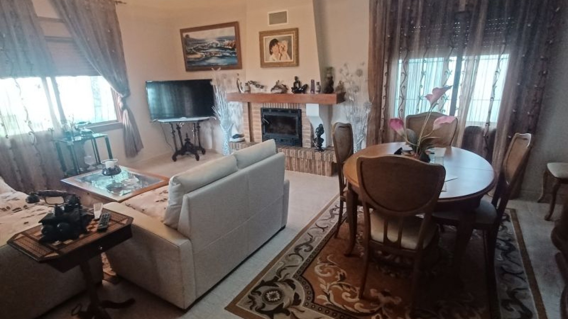 Venta - Chalet Independiente -
Orihuela Costa