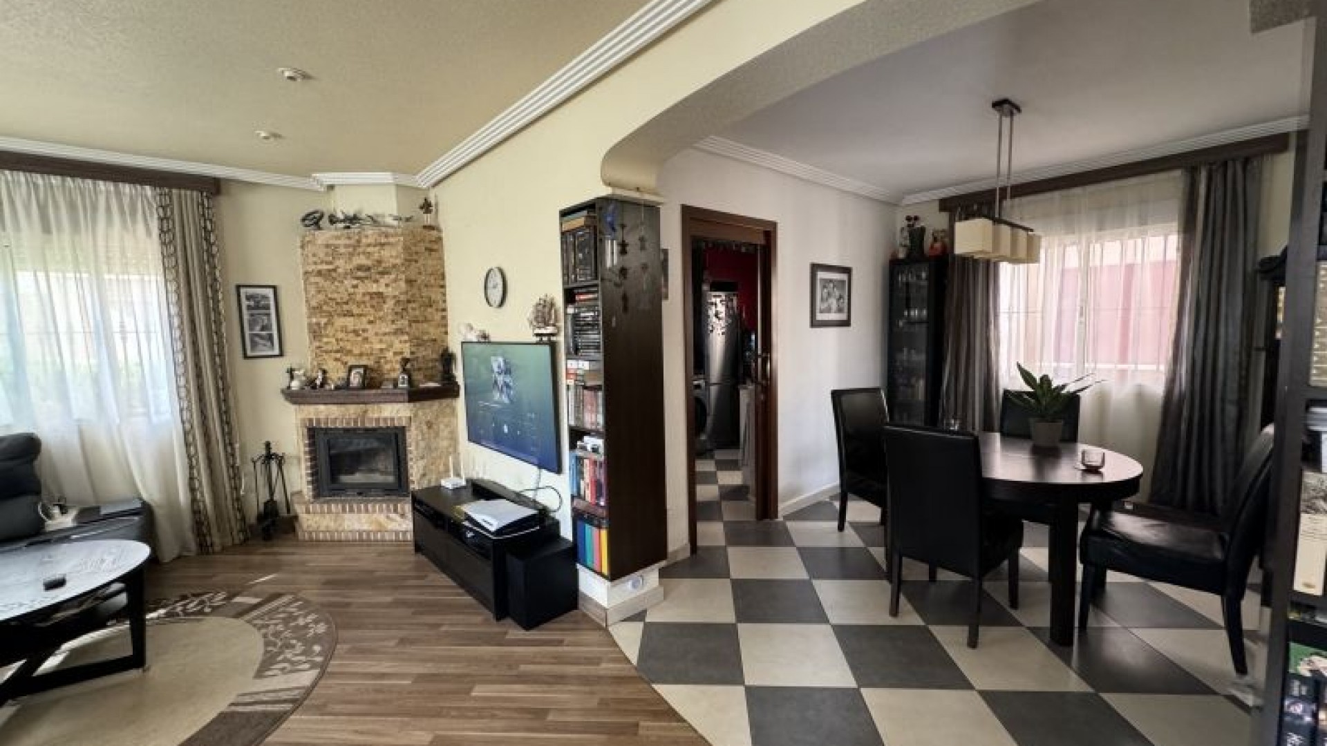 Venta - Chalet Independiente -
Orihuela Costa