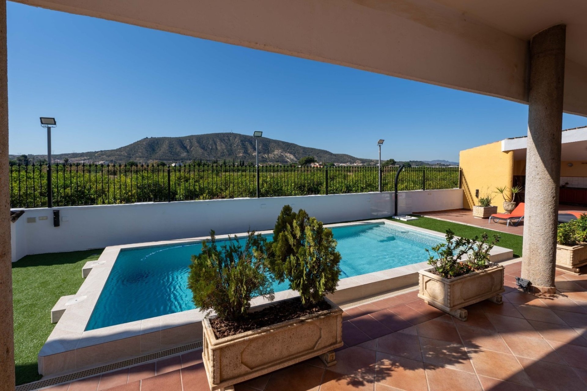 Venta - Chalet Independiente -
Orihuela - Inland