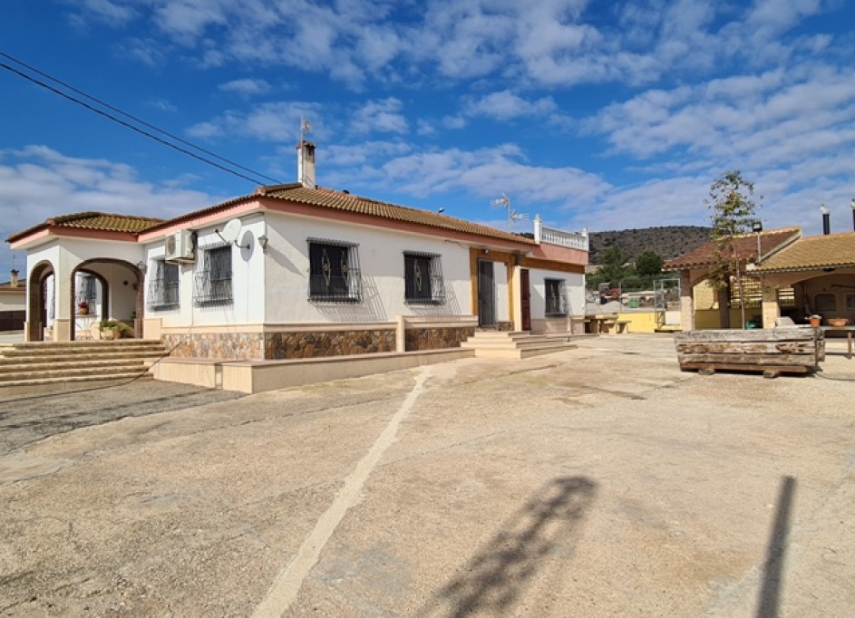 Venta - Chalet Independiente -
Orihuela - La Matanza