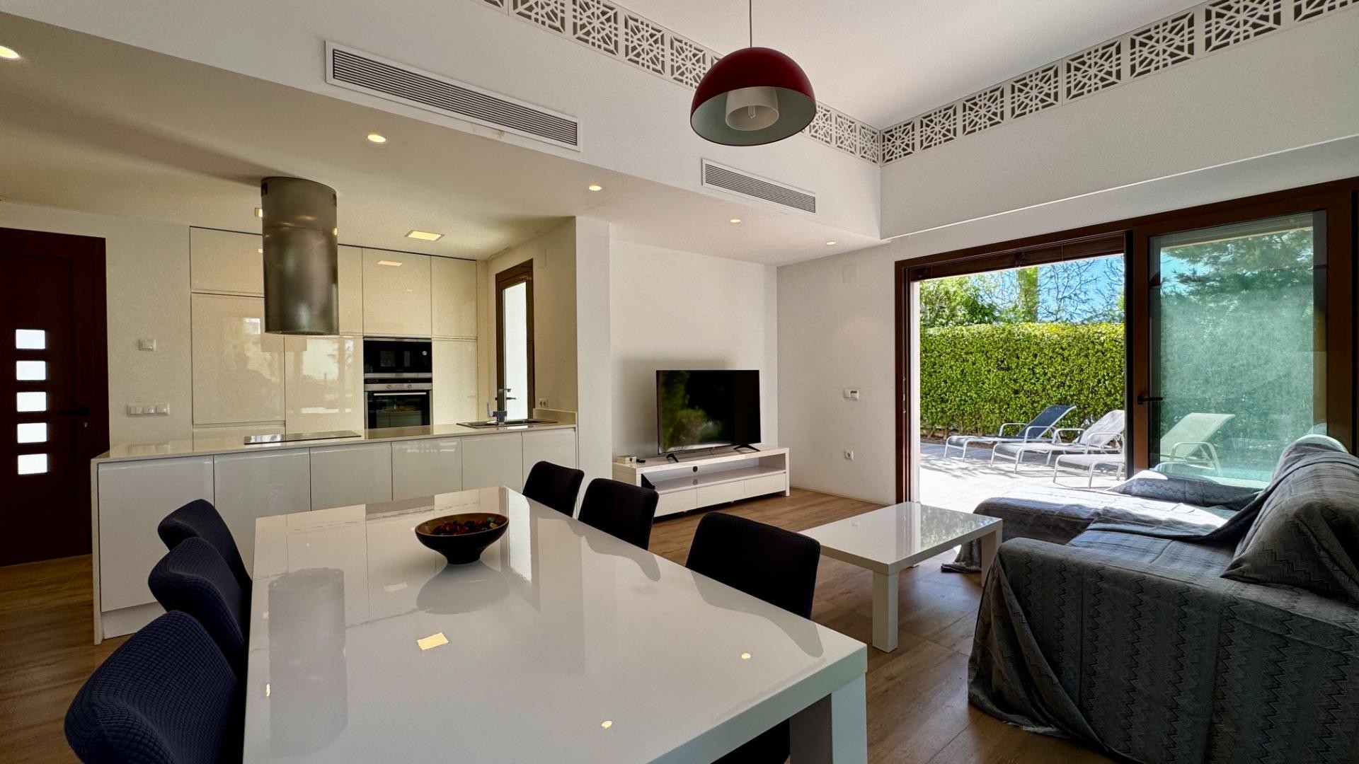 Venta - Chalet Independiente -
Orihuela - Las Colinas Golf