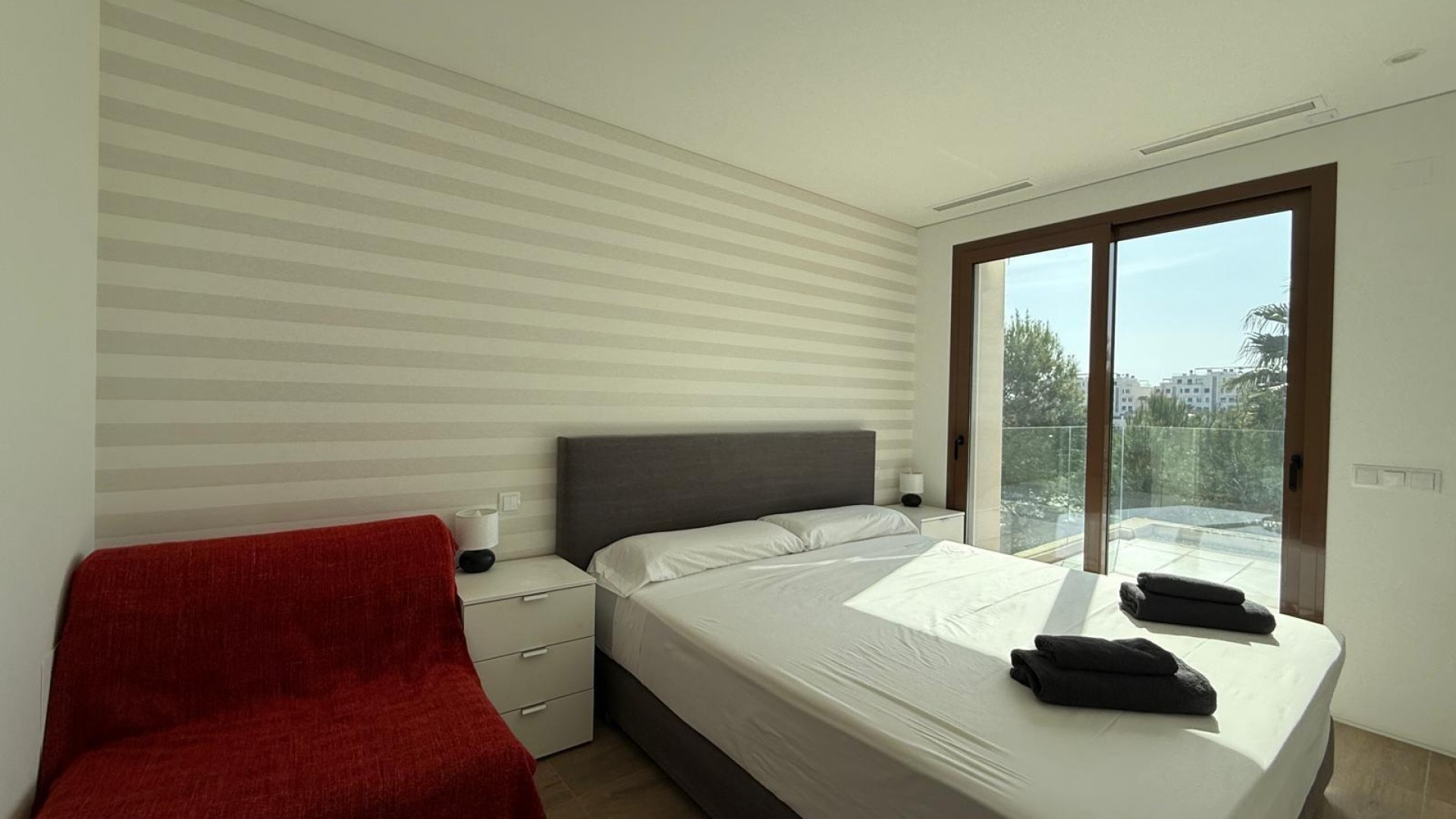 Venta - Chalet Independiente -
Orihuela - Las Colinas Golf