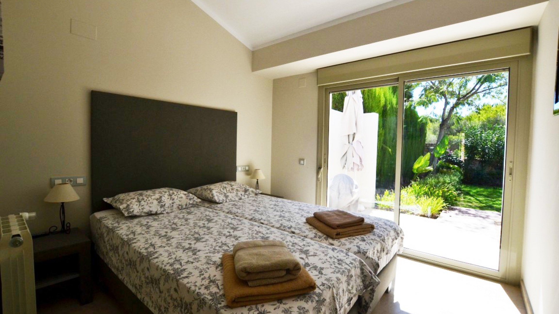 Venta - Chalet Independiente -
Orihuela - Las Colinas Golf