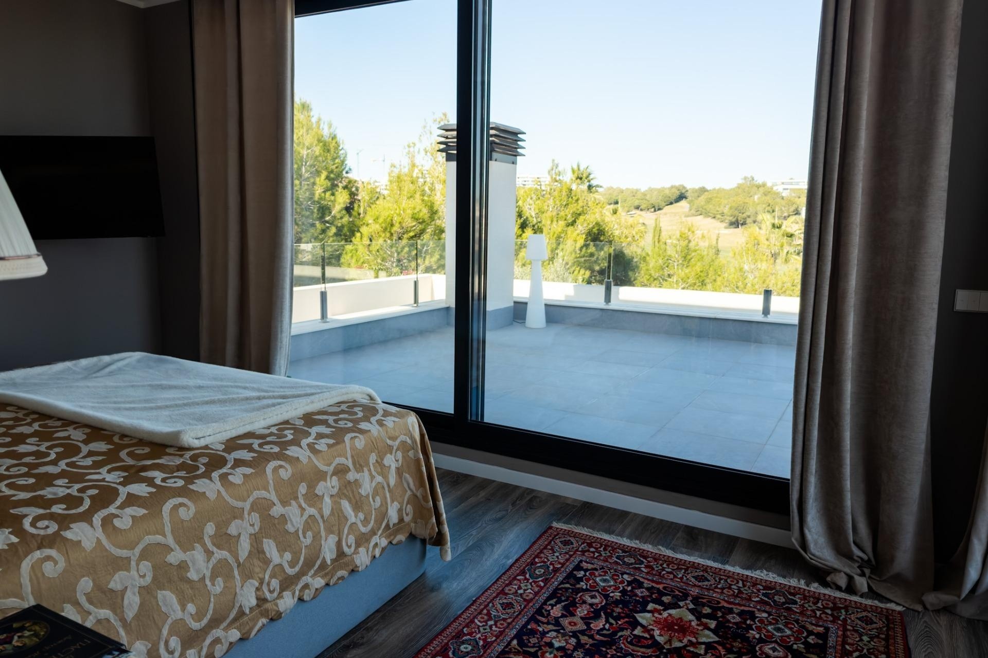 Venta - Chalet Independiente -
Orihuela - Las Colinas Golf
