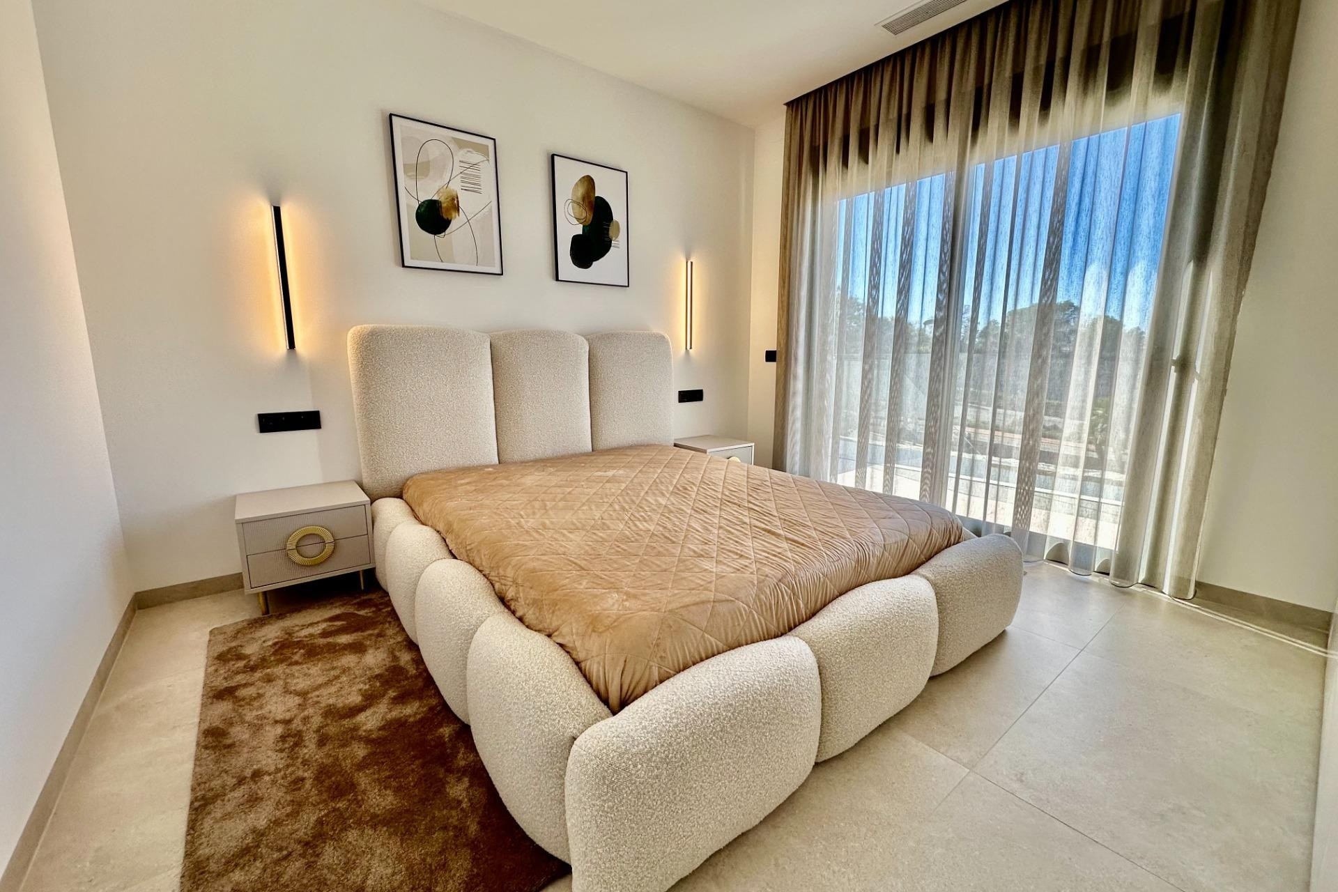 Venta - Chalet Independiente -
Orihuela - Las Colinas Golf